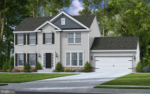 MLS: VAAC2002462