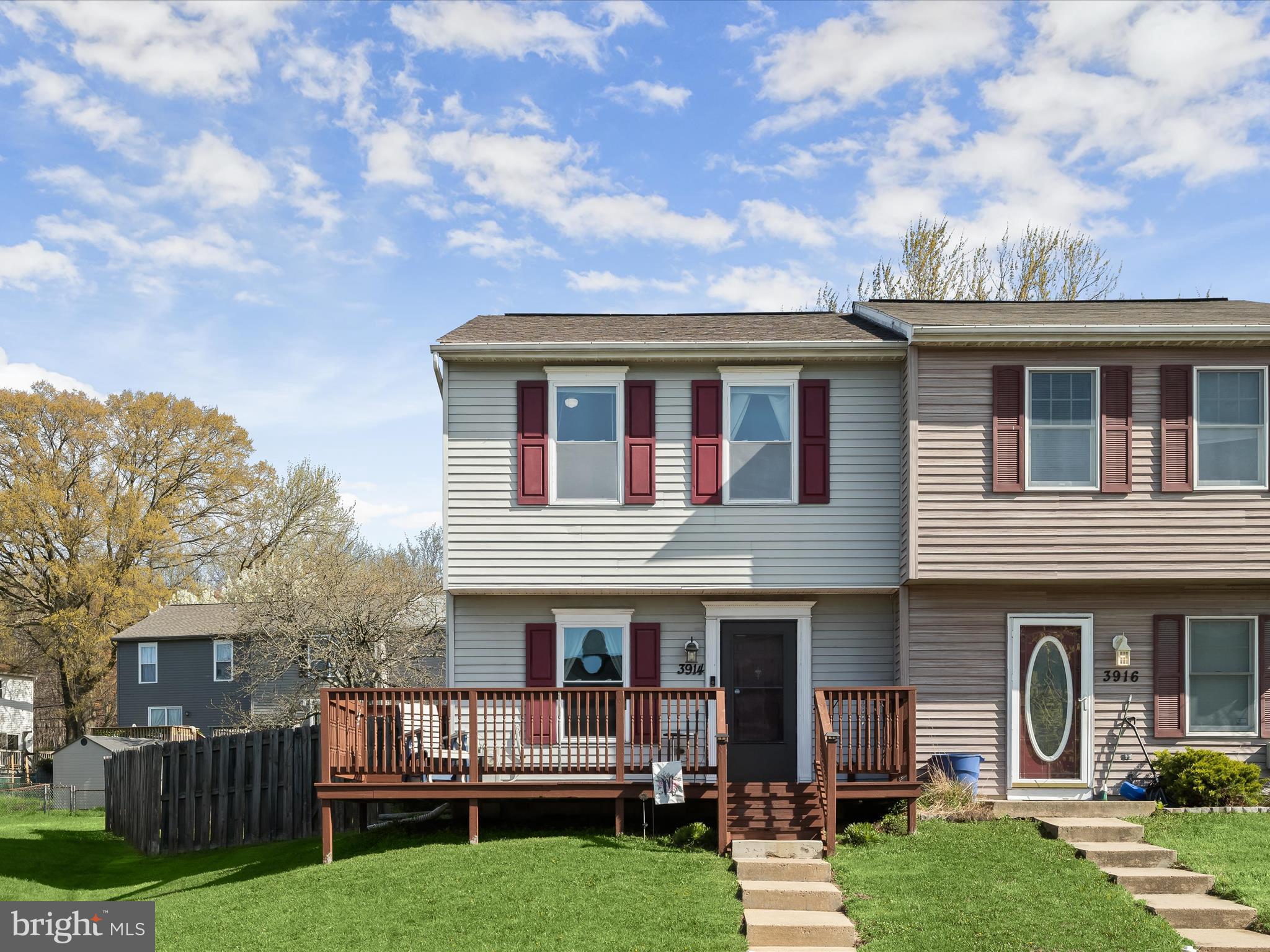 CARROLLWOOD MANOR - Residential