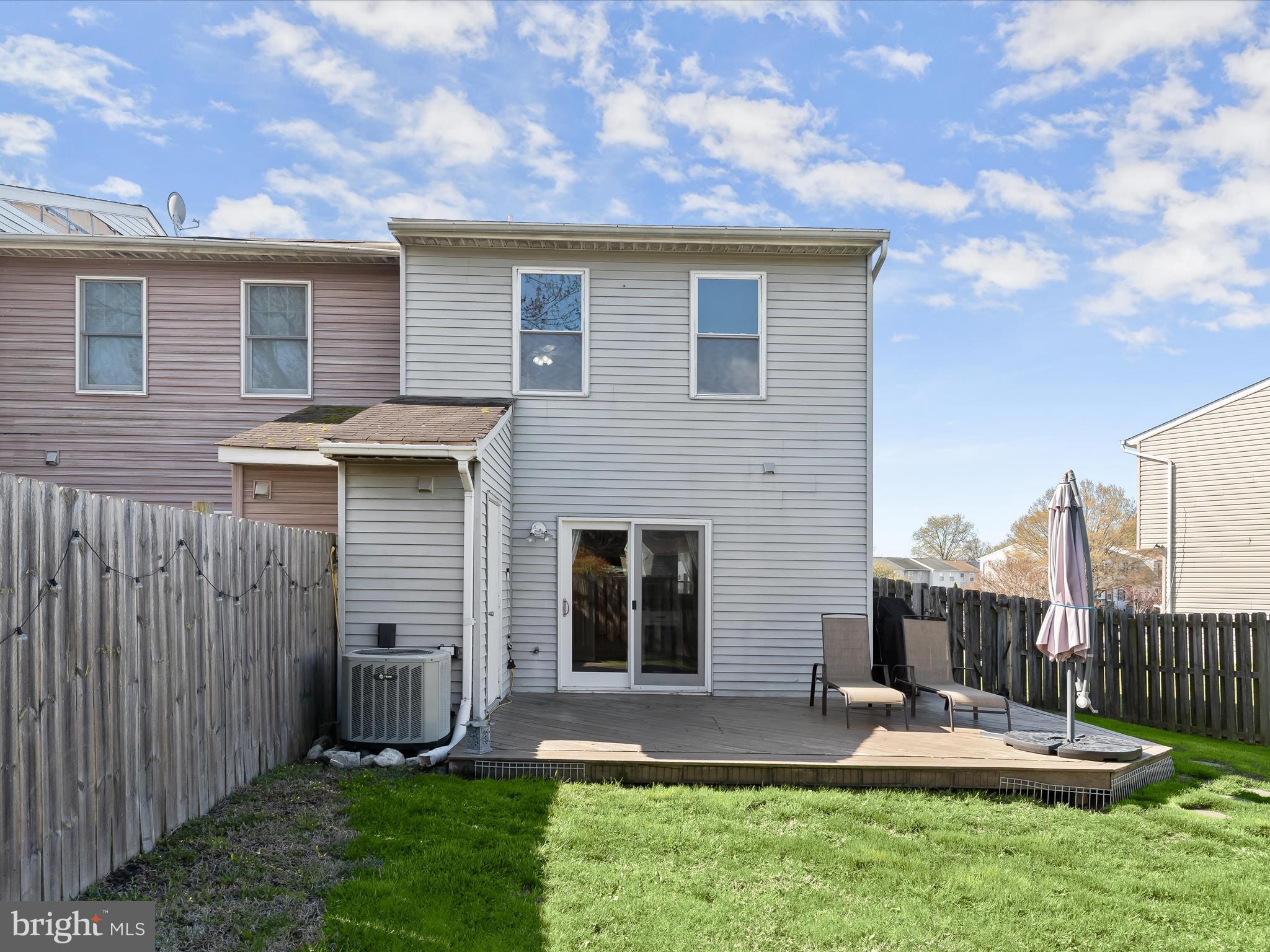 CARROLLWOOD MANOR - Residential