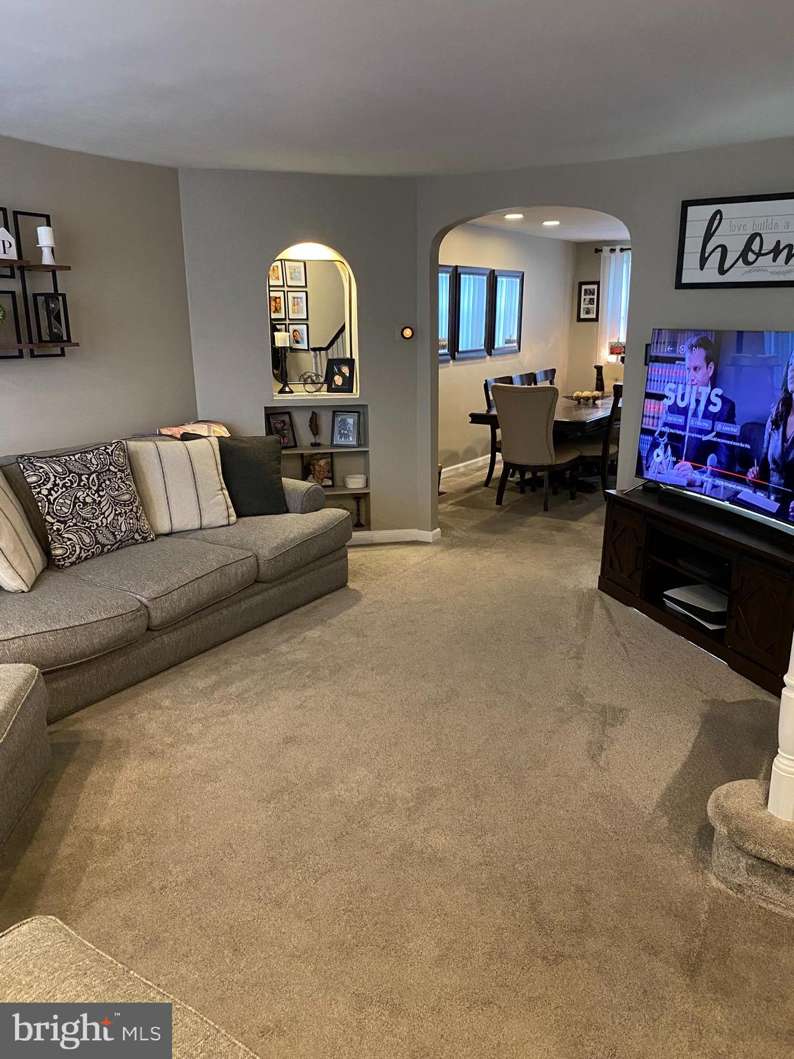 CASTOR GARDENS - Residential