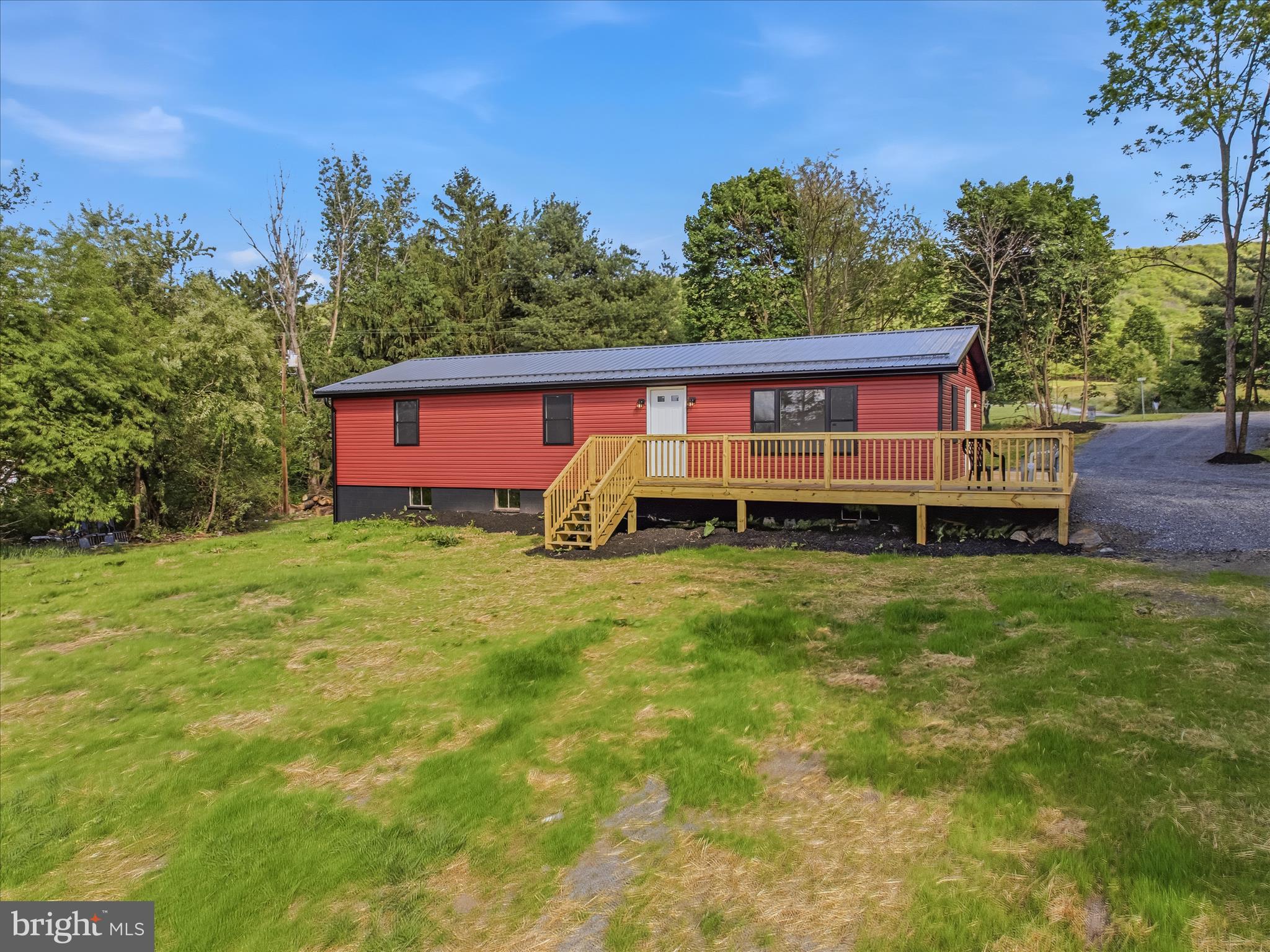 SLEEPY CREEK MOUNTAIN ESTATES - Residential
