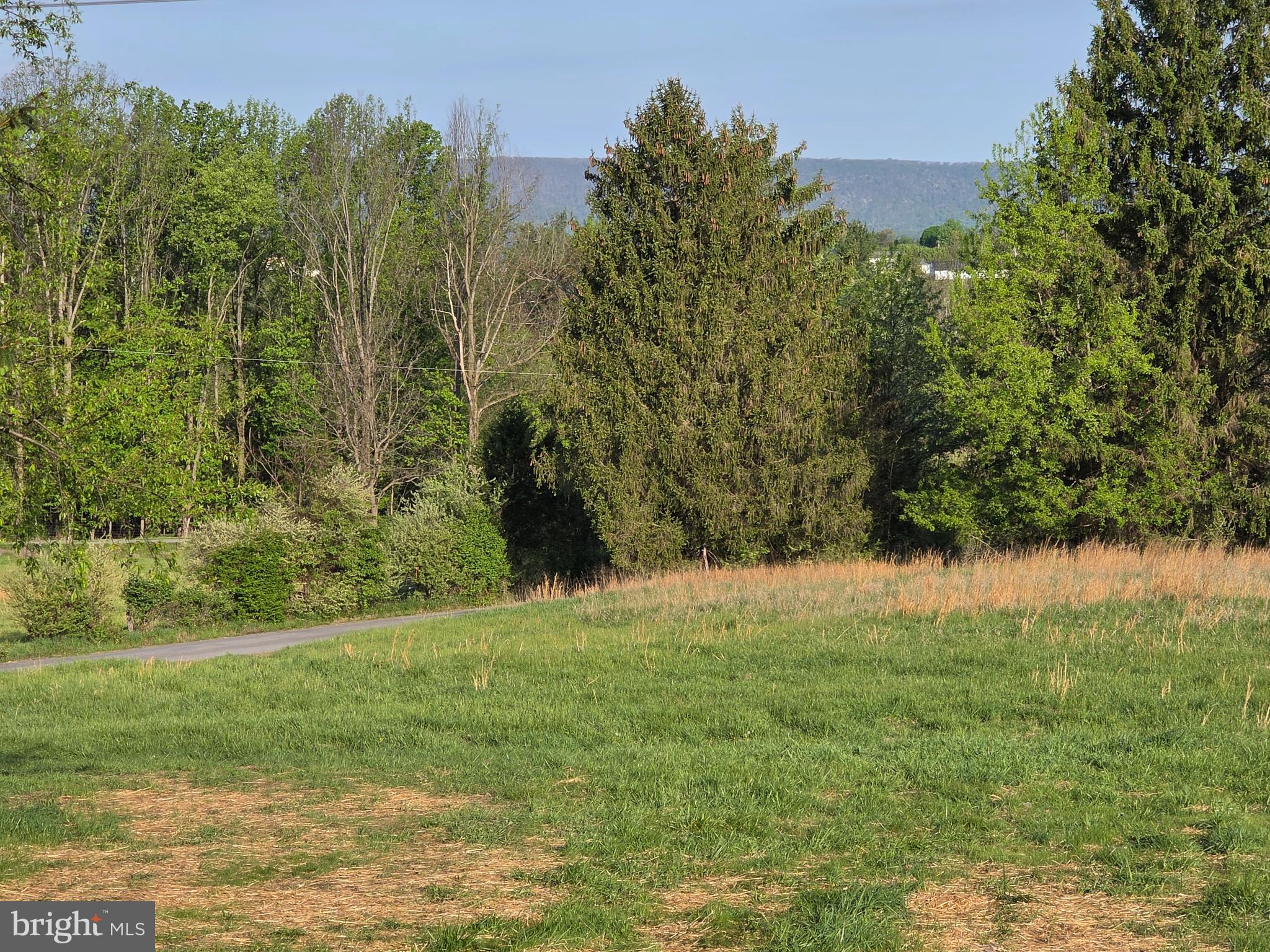SLEEPY CREEK MOUNTAIN ESTATES - Residential