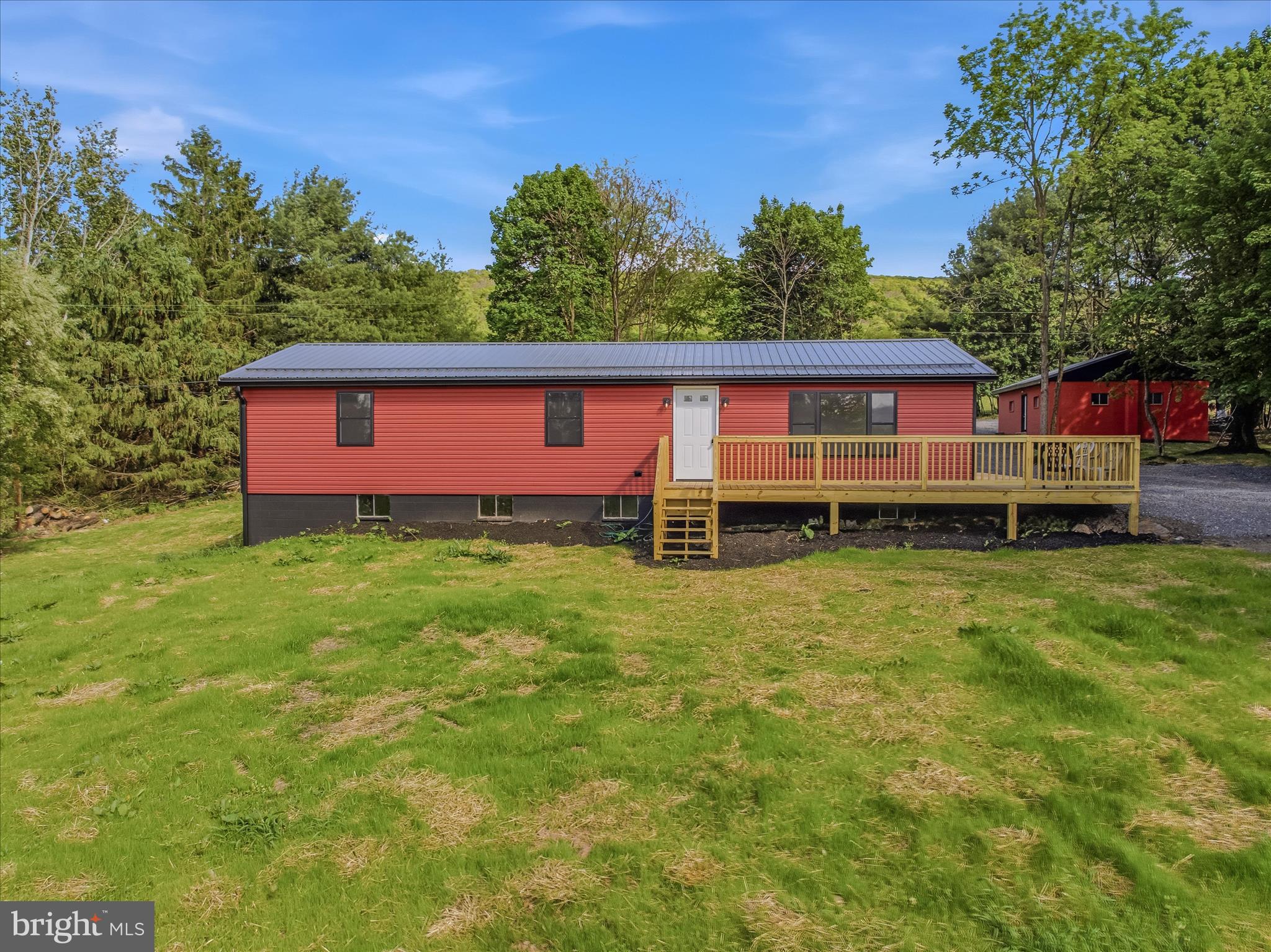 SLEEPY CREEK MOUNTAIN ESTATES - Residential