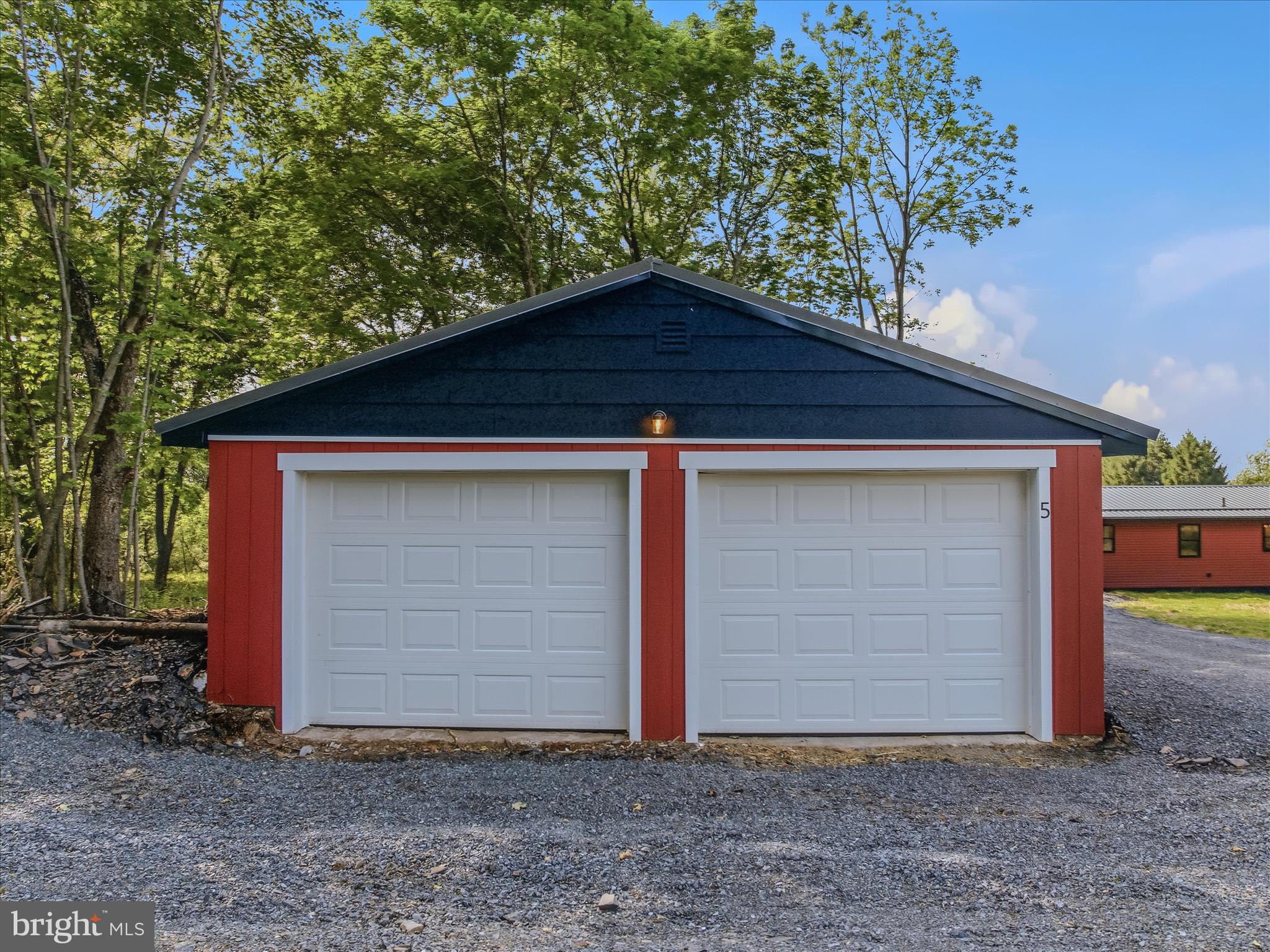 SLEEPY CREEK MOUNTAIN ESTATES - Residential