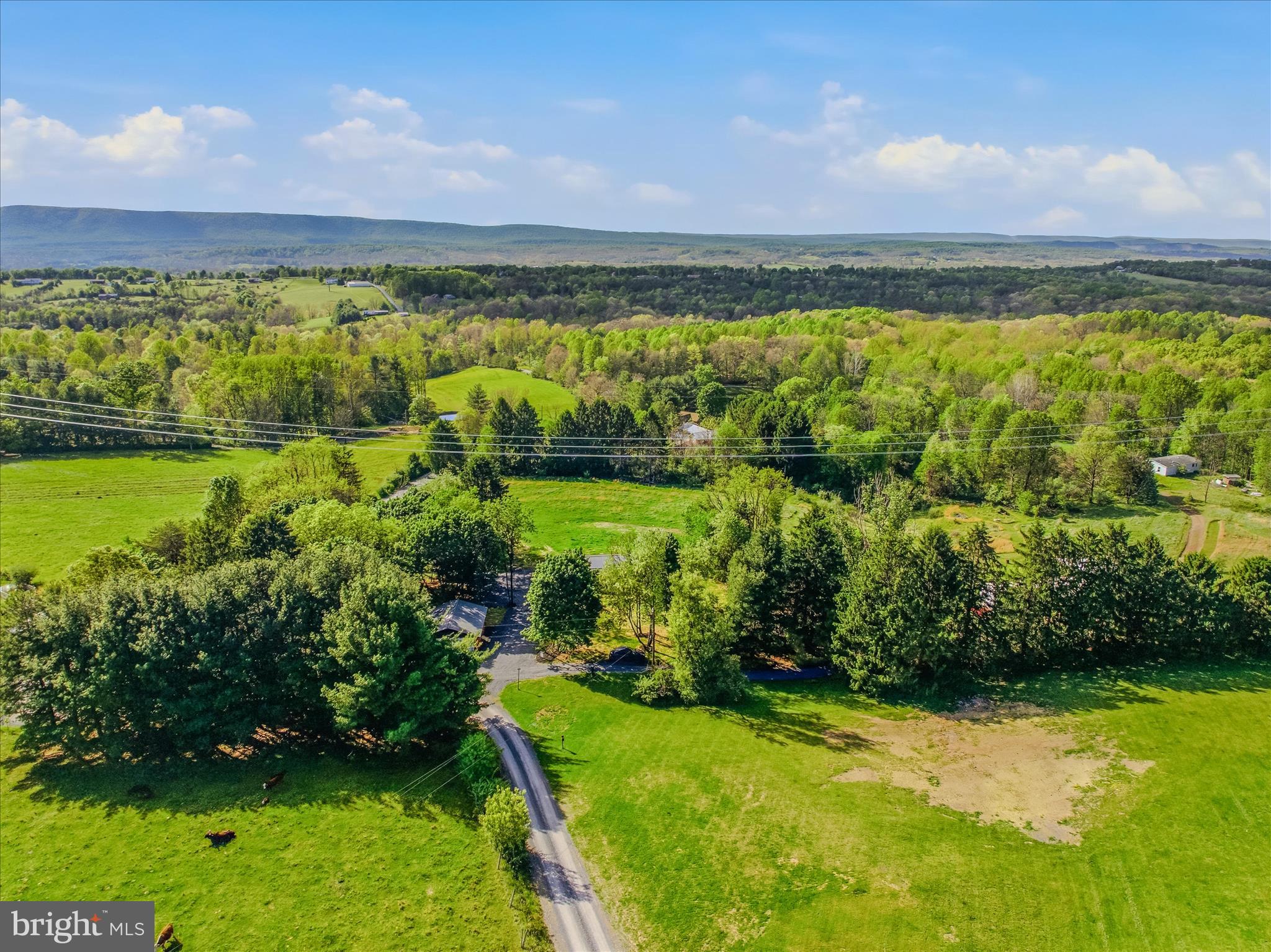 SLEEPY CREEK MOUNTAIN ESTATES - Residential