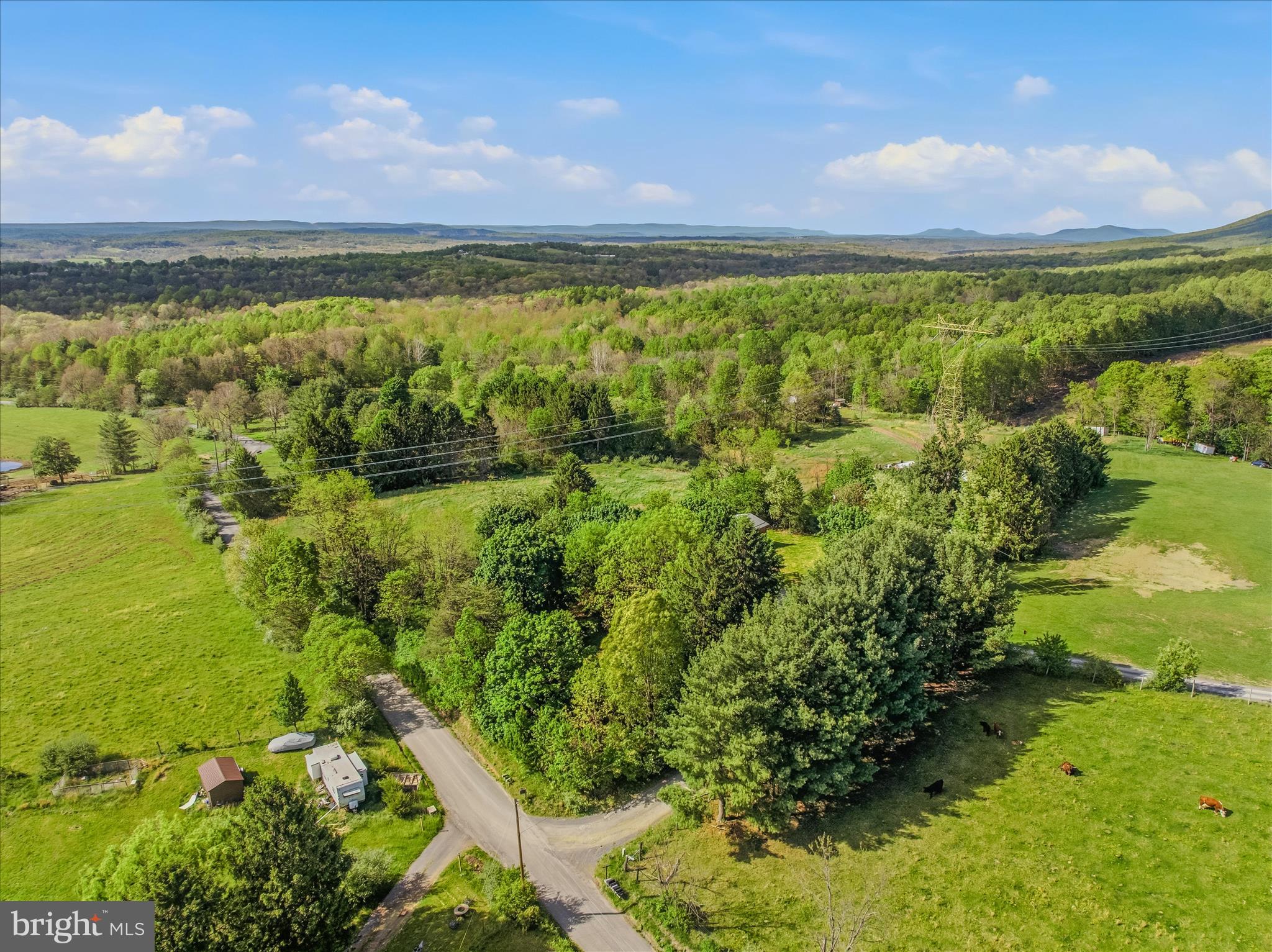 SLEEPY CREEK MOUNTAIN ESTATES - Residential