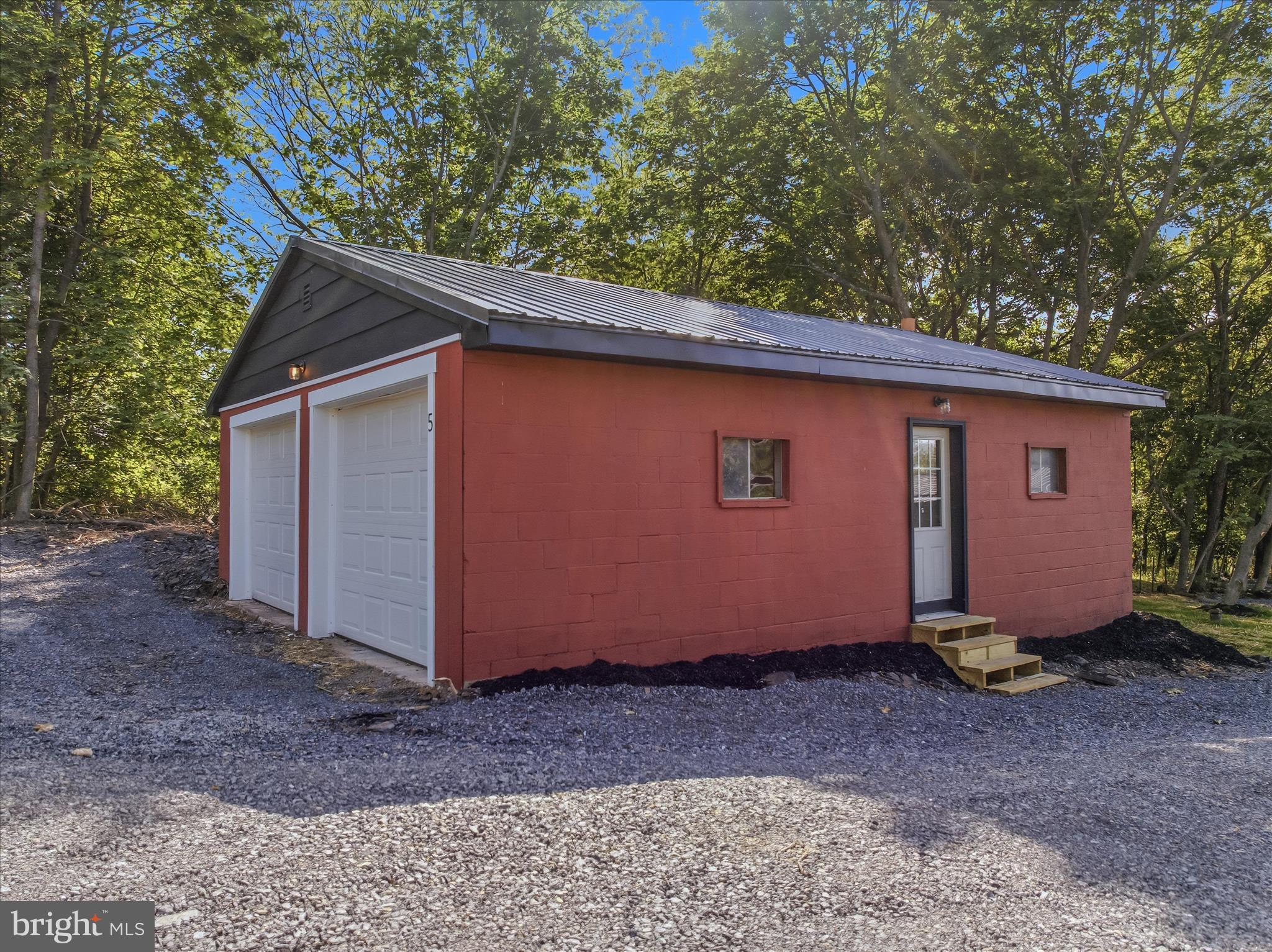 SLEEPY CREEK MOUNTAIN ESTATES - Residential