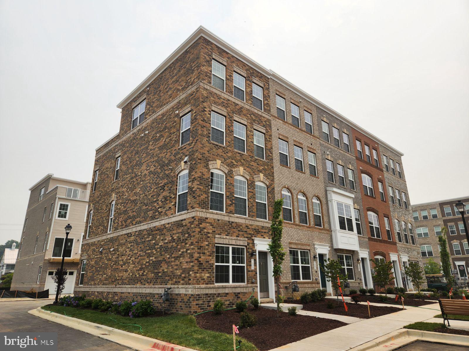 WESTPHALIA ROW - Residential