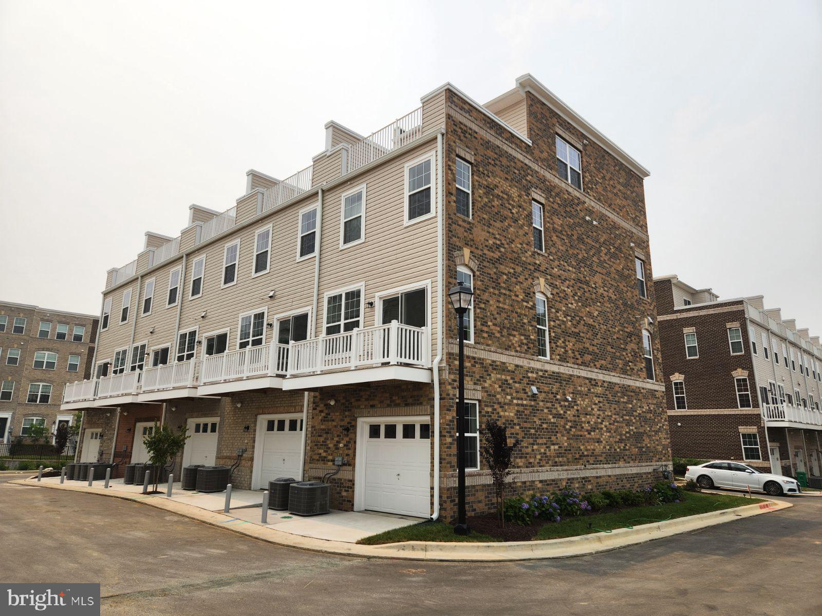 WESTPHALIA ROW - Residential