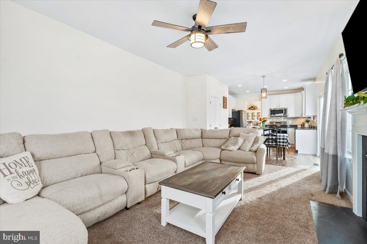 PRINCETON SHOALS - Residential