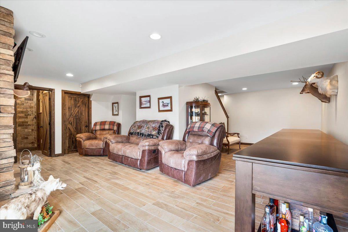 PRINCETON SHOALS - Residential