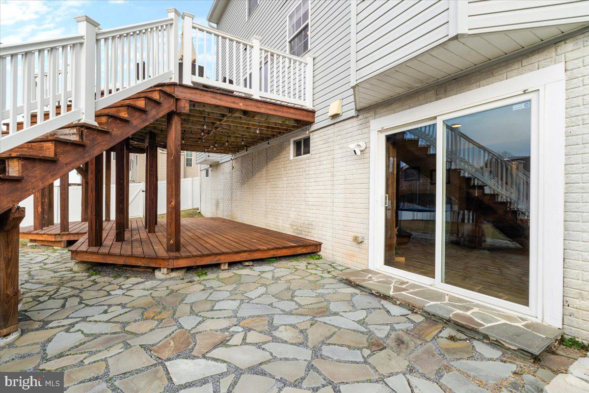 PRINCETON SHOALS - Residential