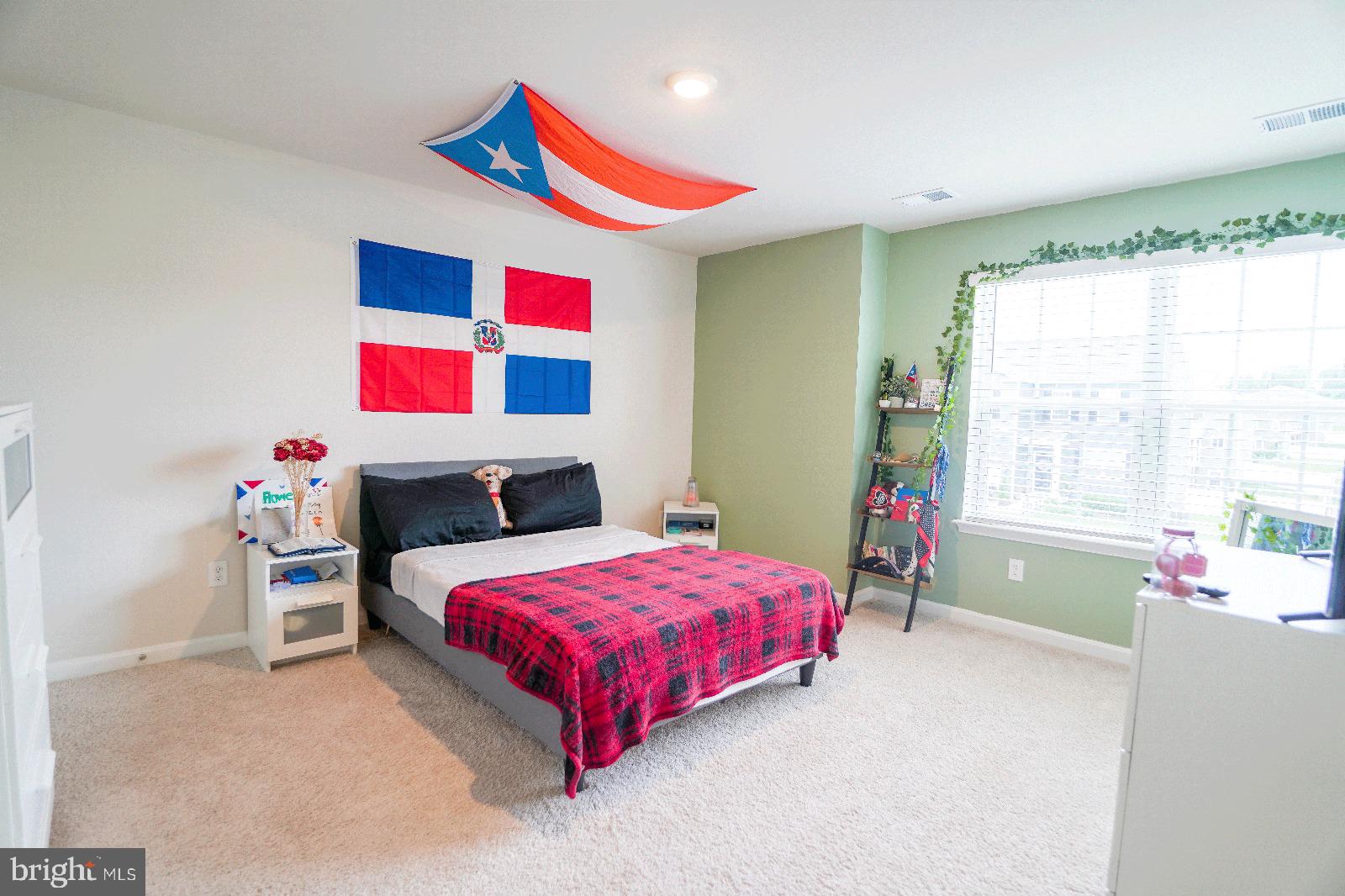 MAGNOLIA SPRINGS - Residential Lease