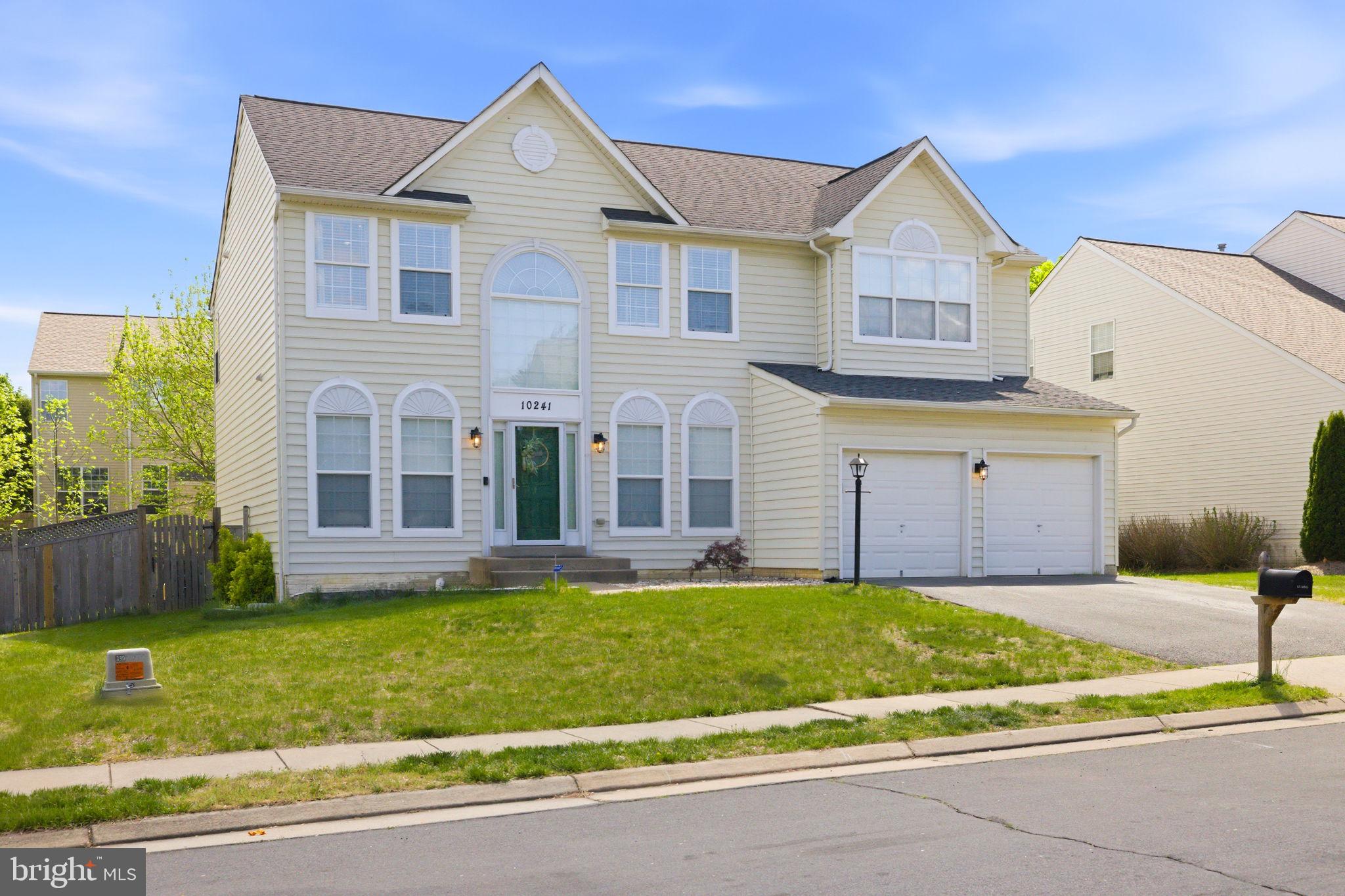 10241 AQUA VIEW COURT