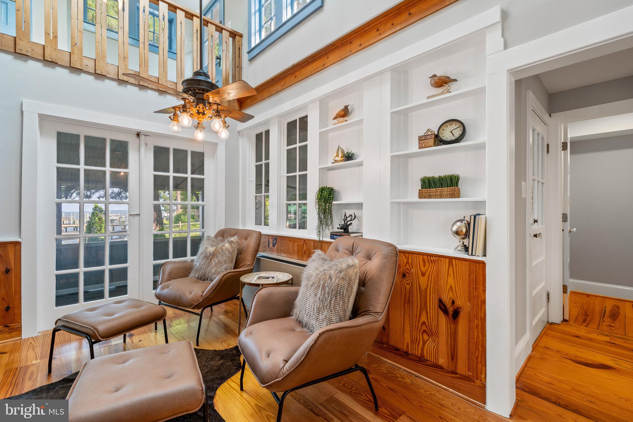 COBB ISLAND - Residential