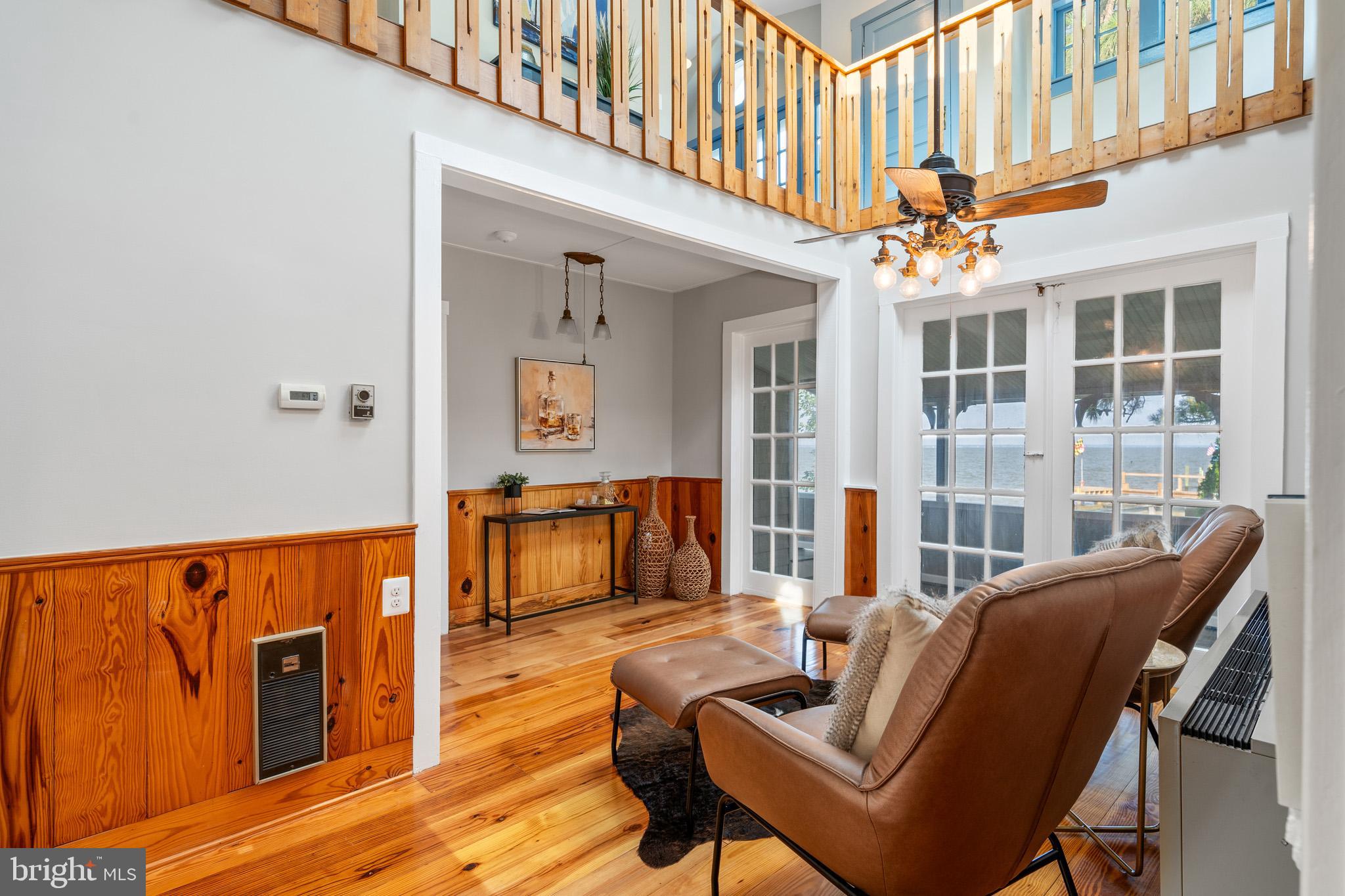 COBB ISLAND - Residential