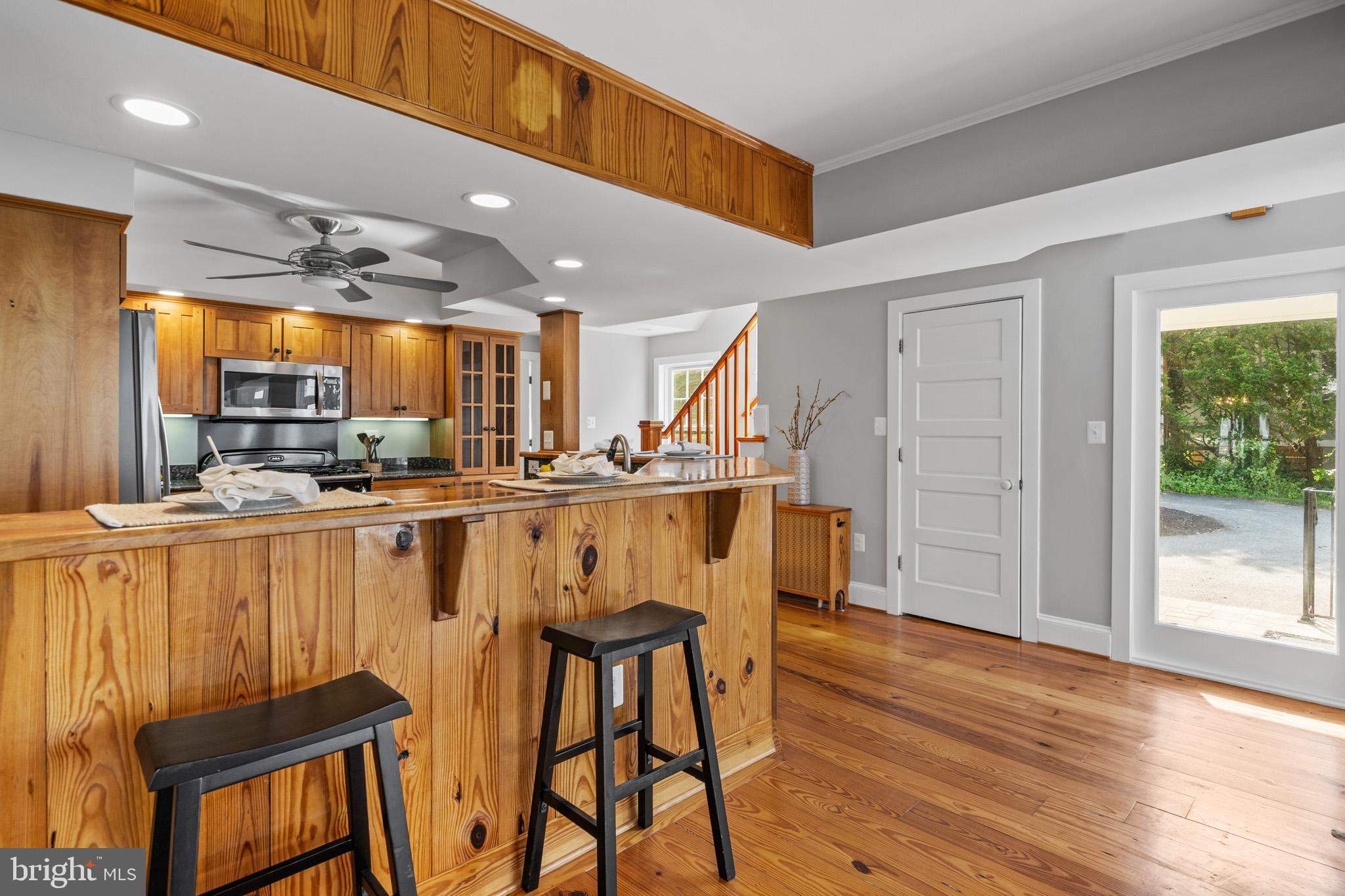 COBB ISLAND - Residential