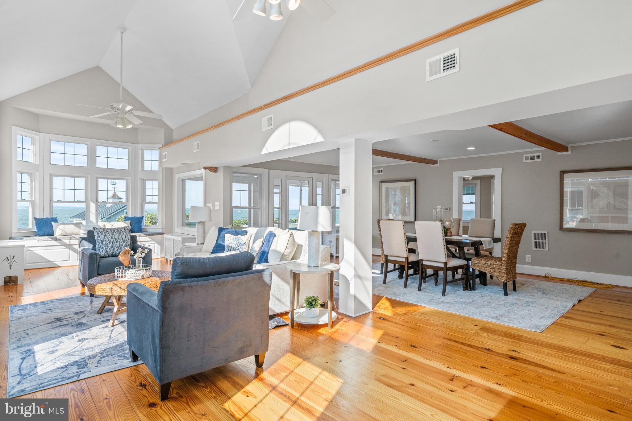 COBB ISLAND - Residential