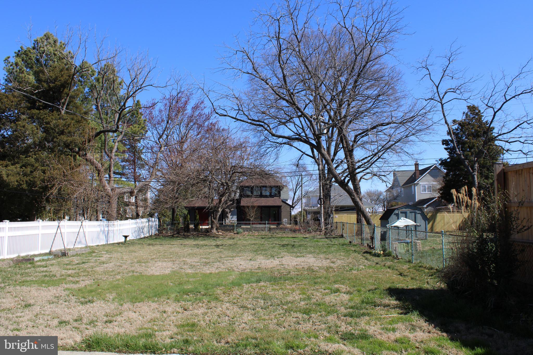 BAY RIDGE - Residential Lease