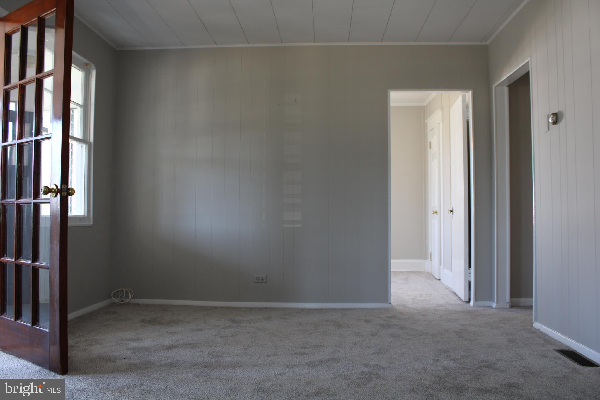 BAY RIDGE - Residential Lease