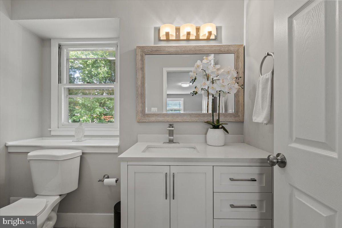 CLOVER HOMES - Residential