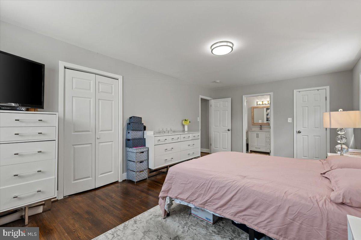 CLOVER HOMES - Residential