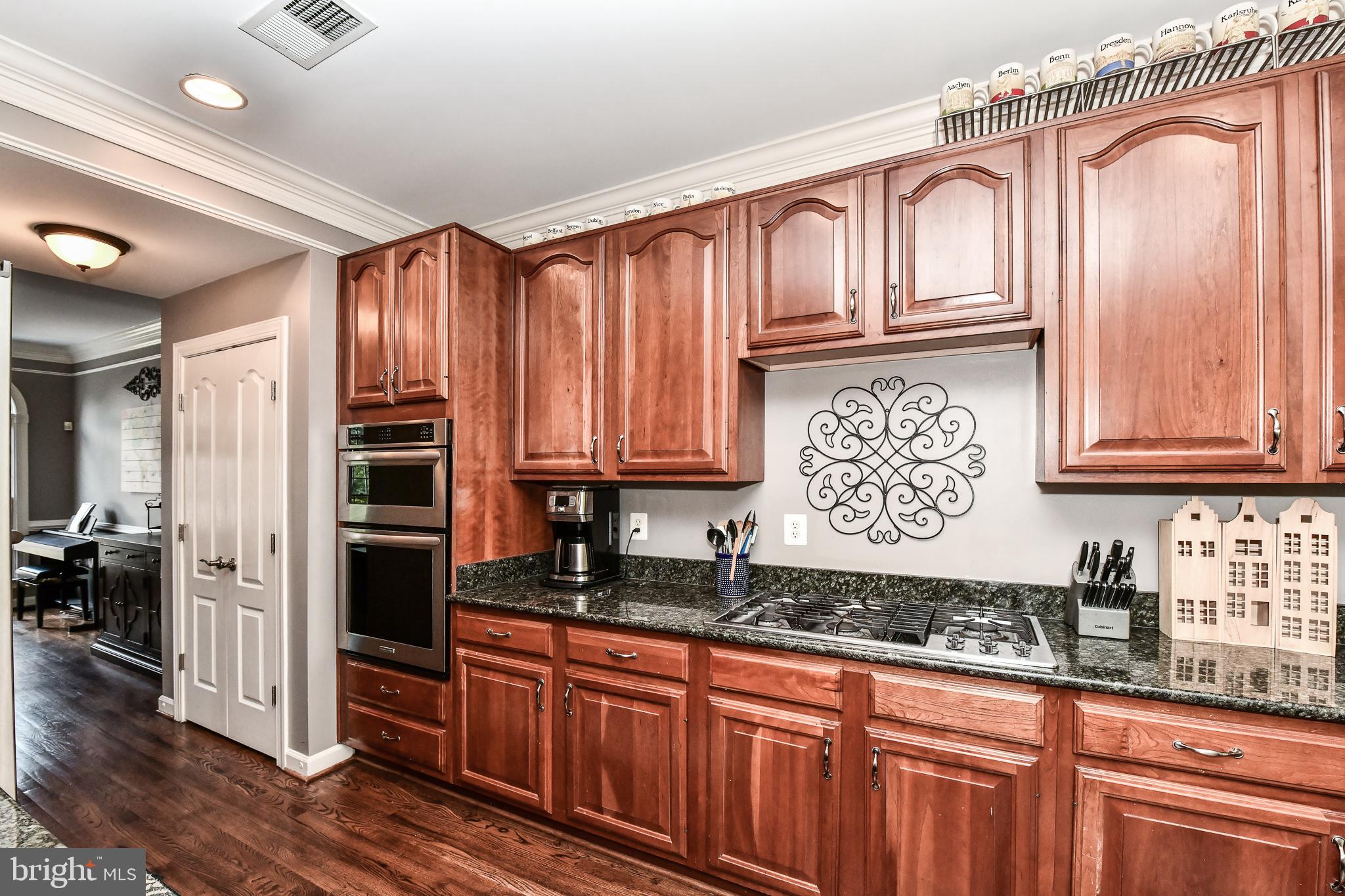 REES ESTATE - Residential Lease