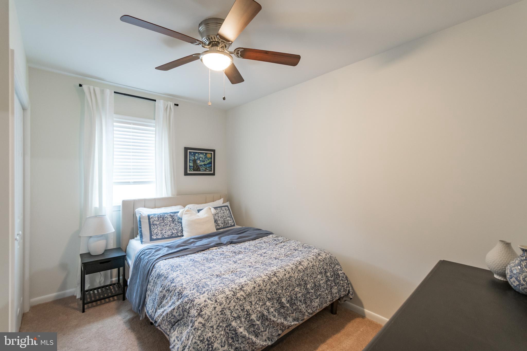 GIRARD ESTATES - Residential Lease