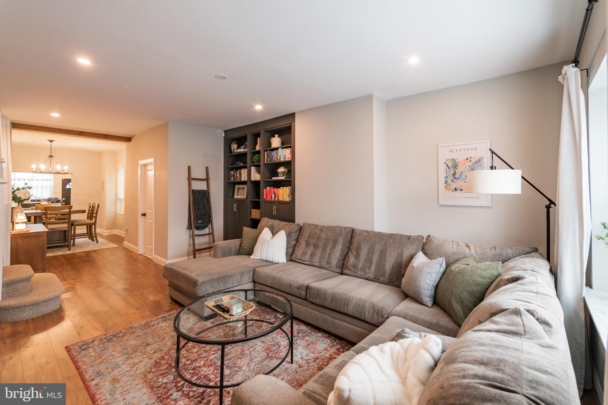 GIRARD ESTATES - Residential Lease