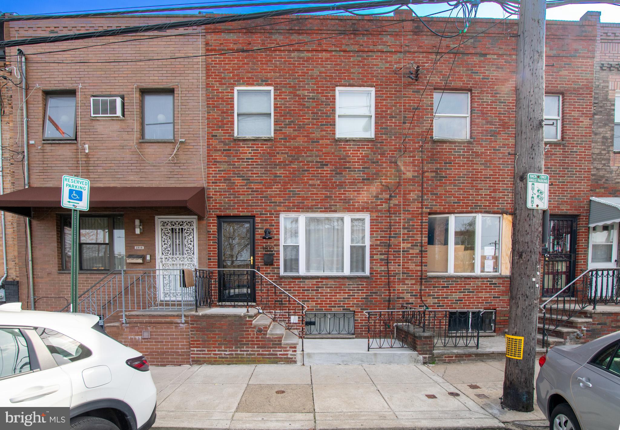 GIRARD ESTATES - Residential Lease