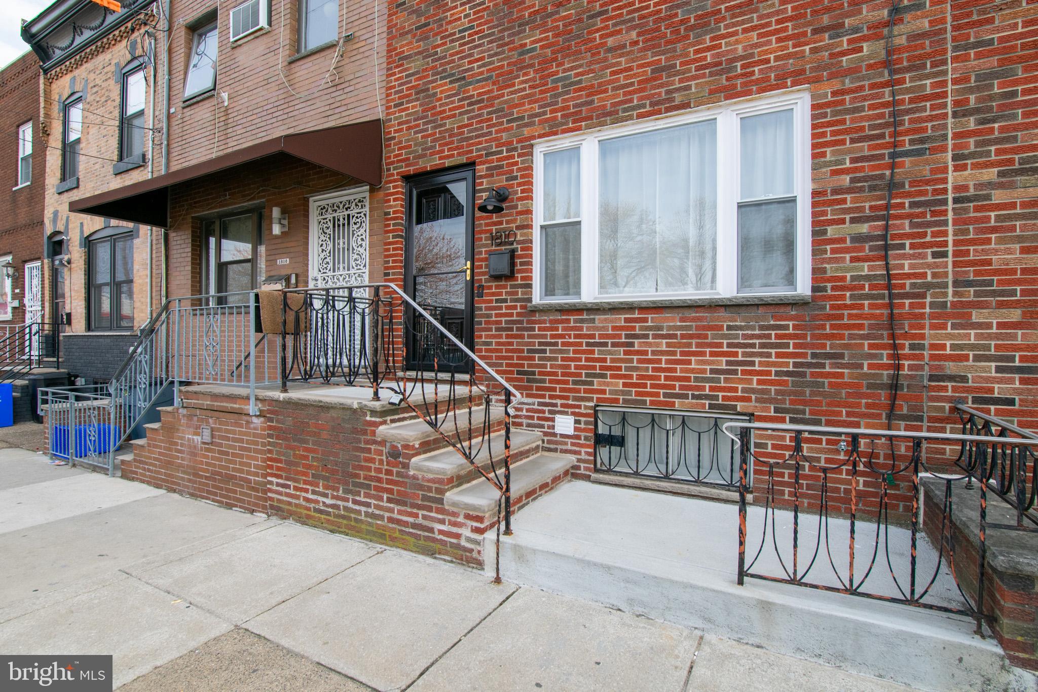 GIRARD ESTATES - Residential Lease