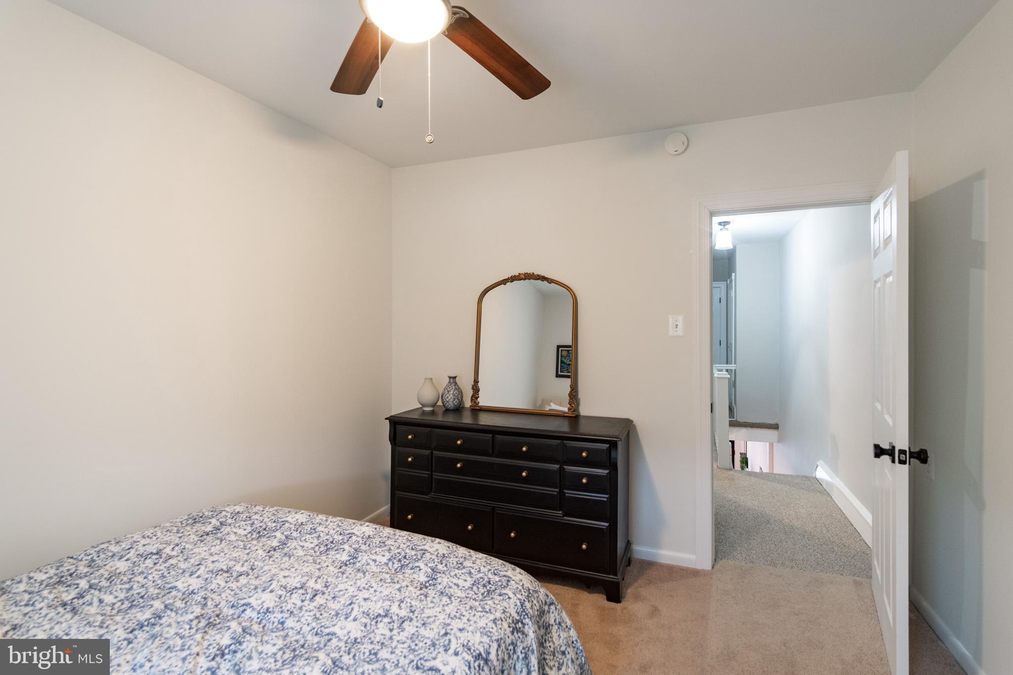 GIRARD ESTATES - Residential Lease