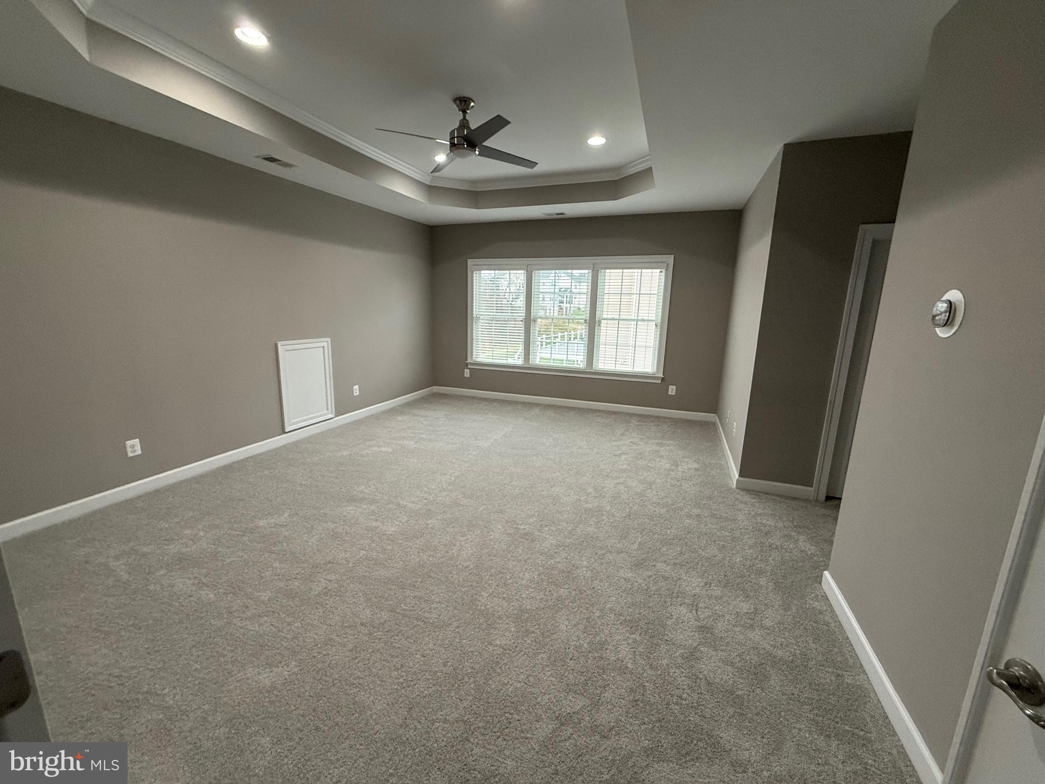 DAWSON'S CORNER - Residential Lease