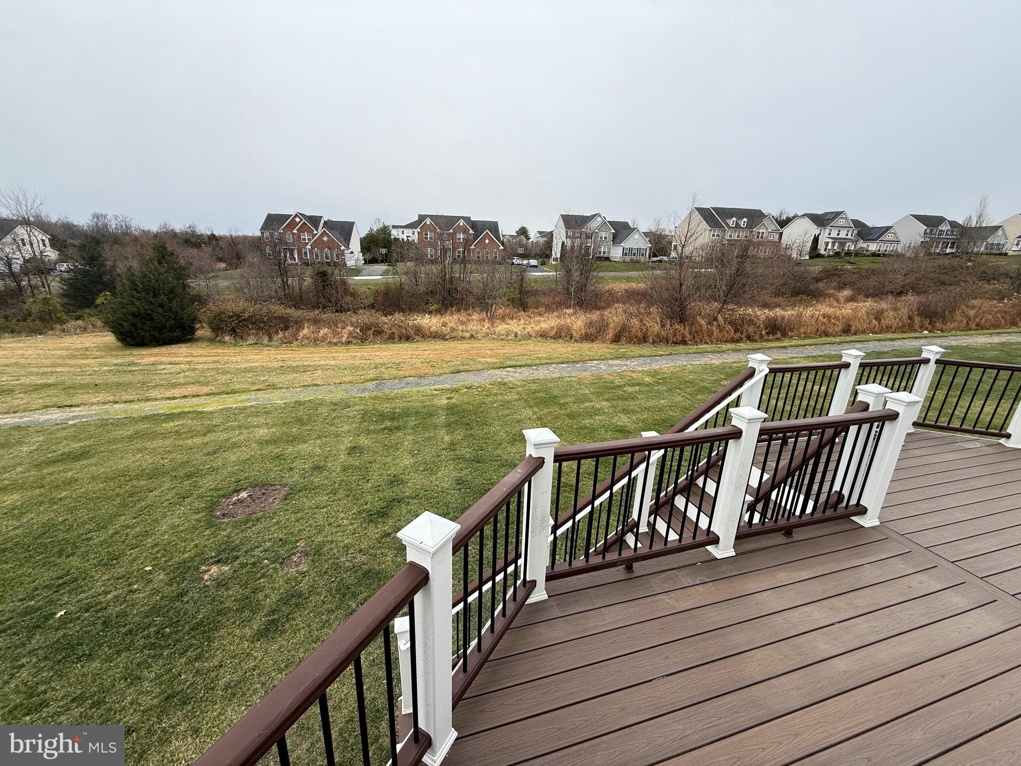 DAWSON'S CORNER - Residential Lease