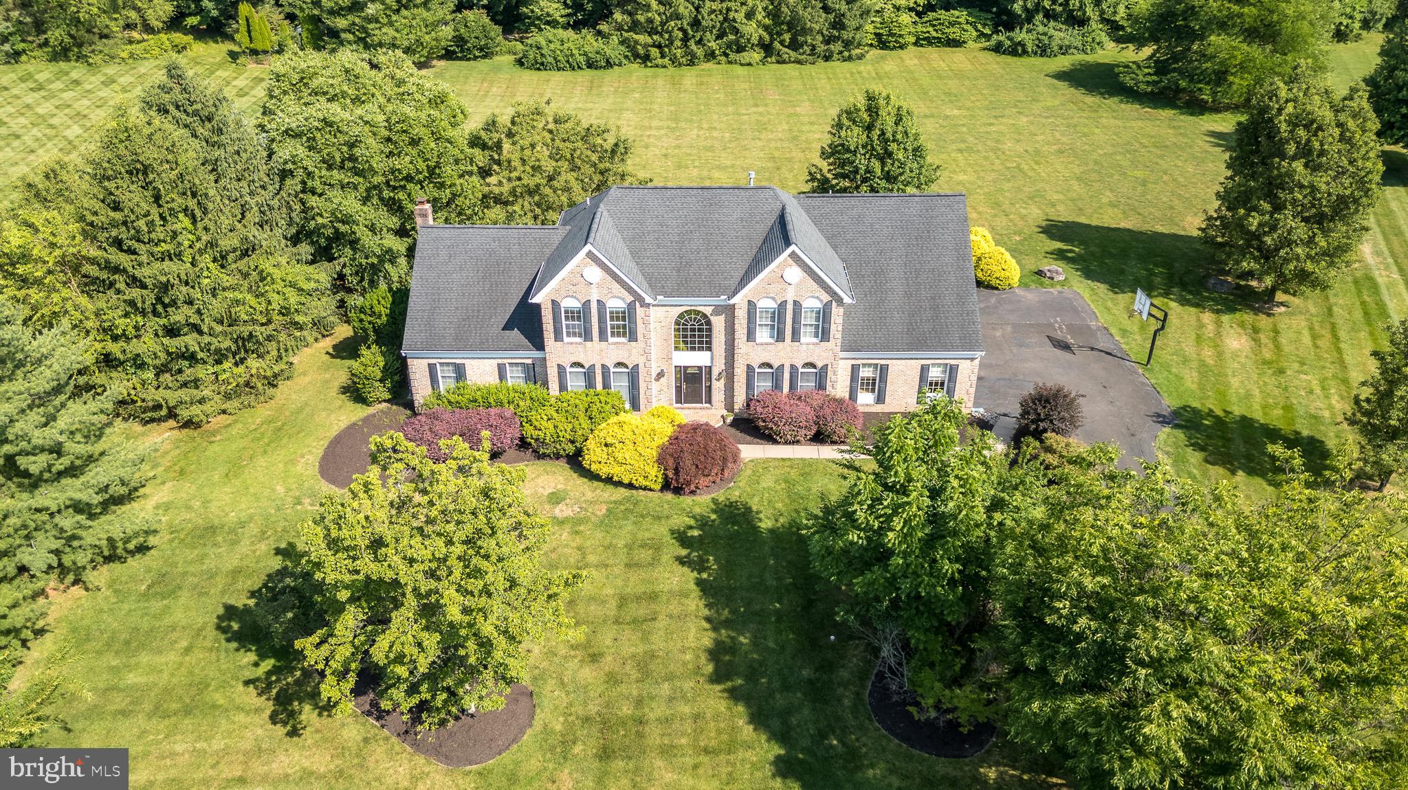 BUCKINGHAM WOODS - Residential