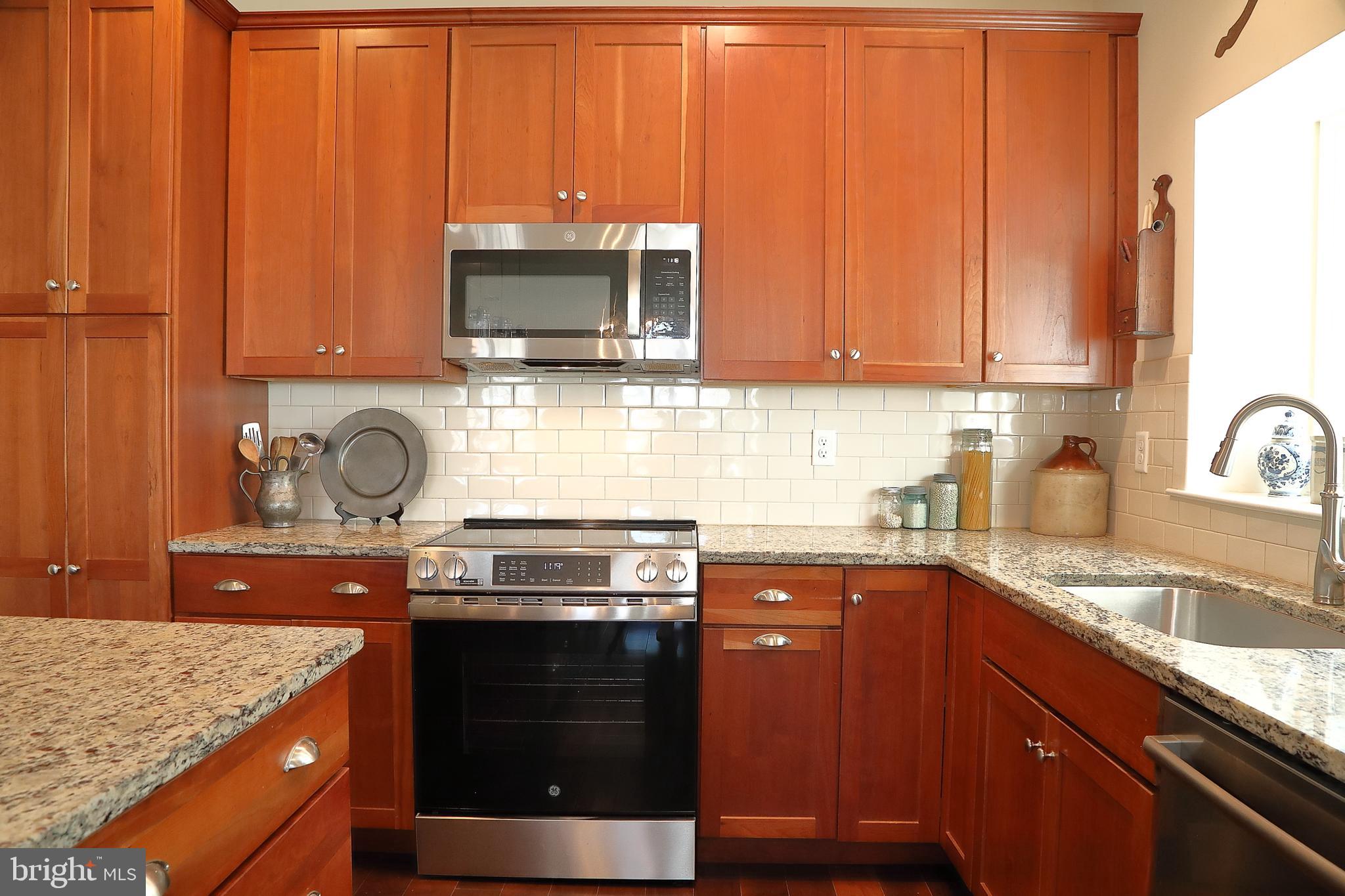 TRADITIONS OF AMERICA AT LITITZ - Residential