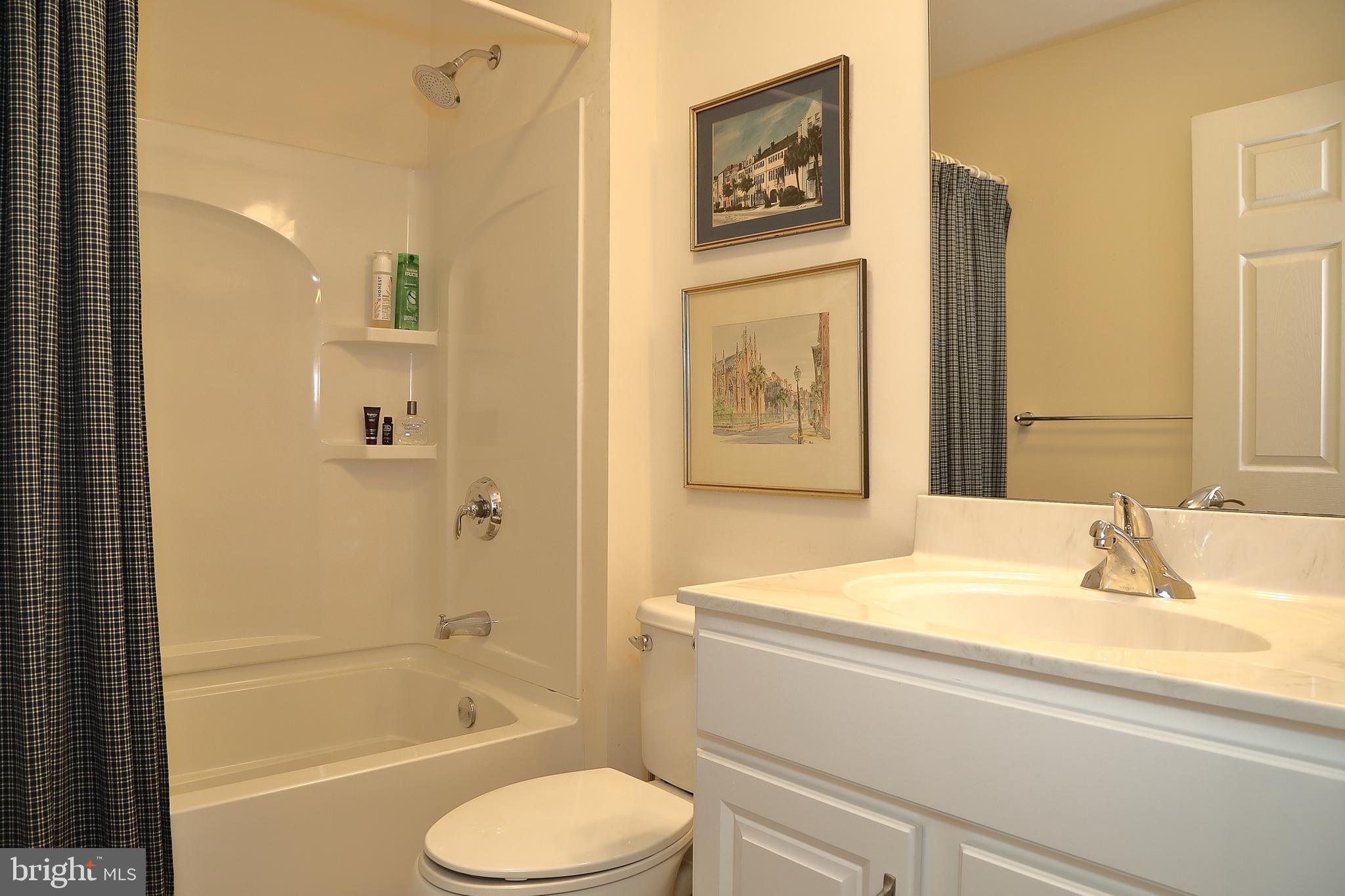 TRADITIONS OF AMERICA AT LITITZ - Residential