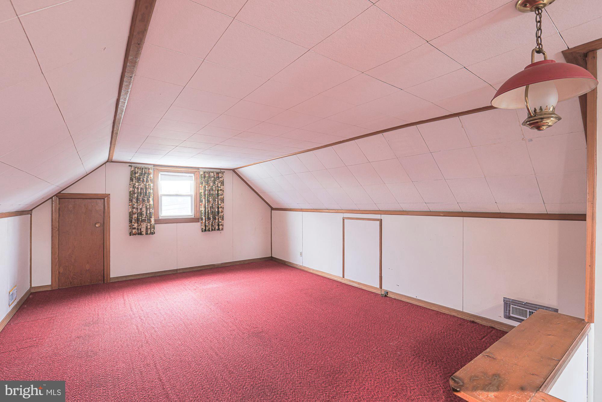 HAZELWOOD MANOR - Residential