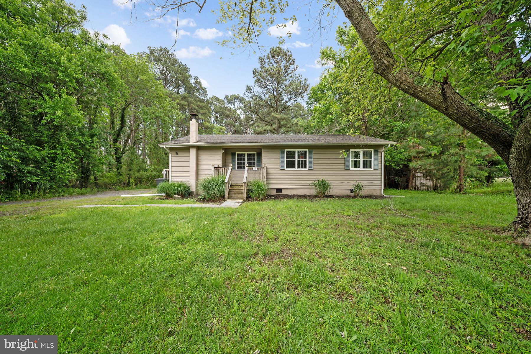 1211 MCGLAUGHLIN ROAD
