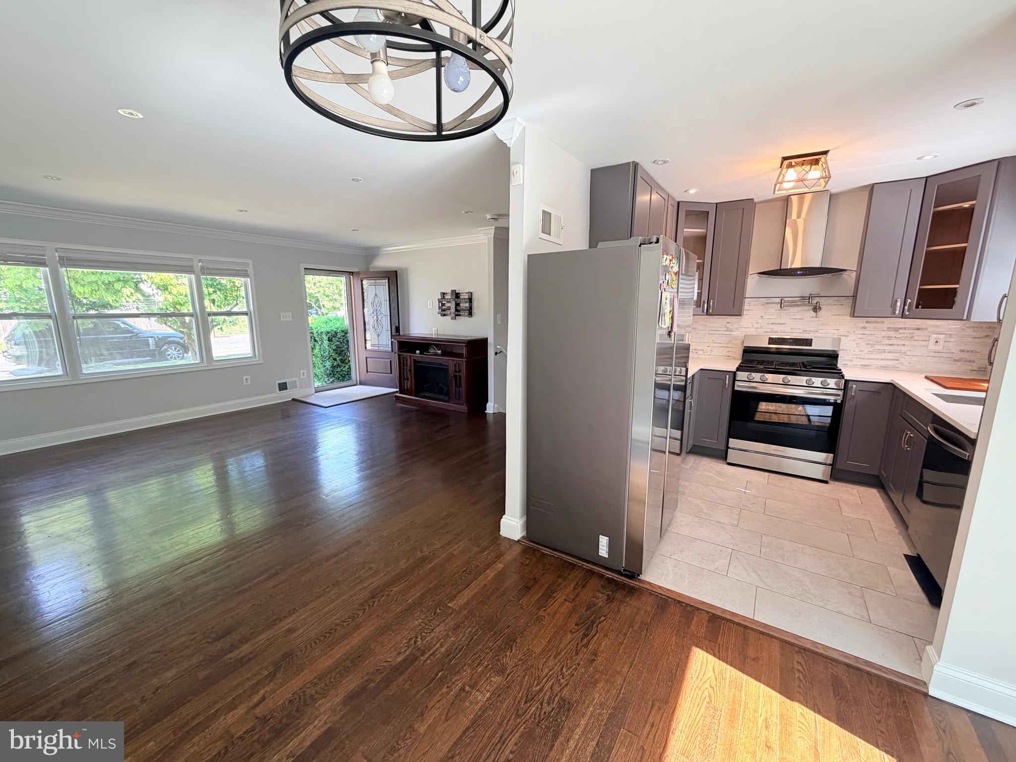 708 IONA TERRACE, CAPITOL HEIGHTS, MD, 20743 708 IONA TERRACE