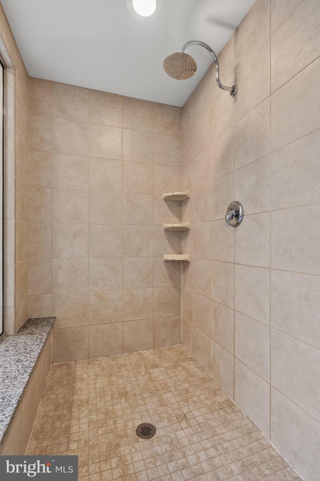 WORTHINGTON - Residential