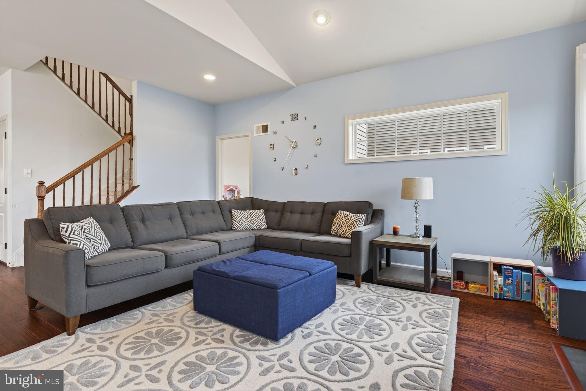 WORTHINGTON - Residential