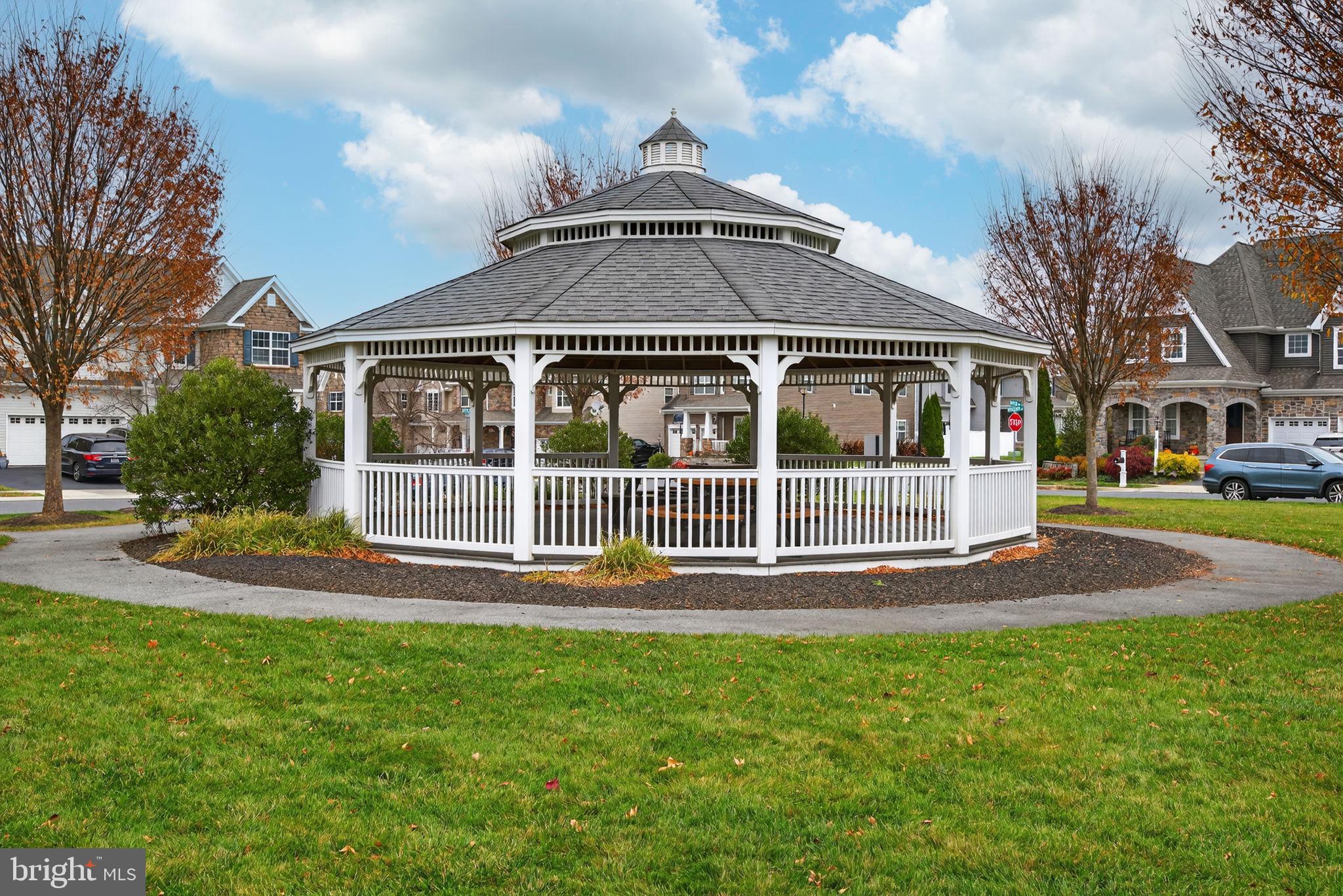 WORTHINGTON - Residential