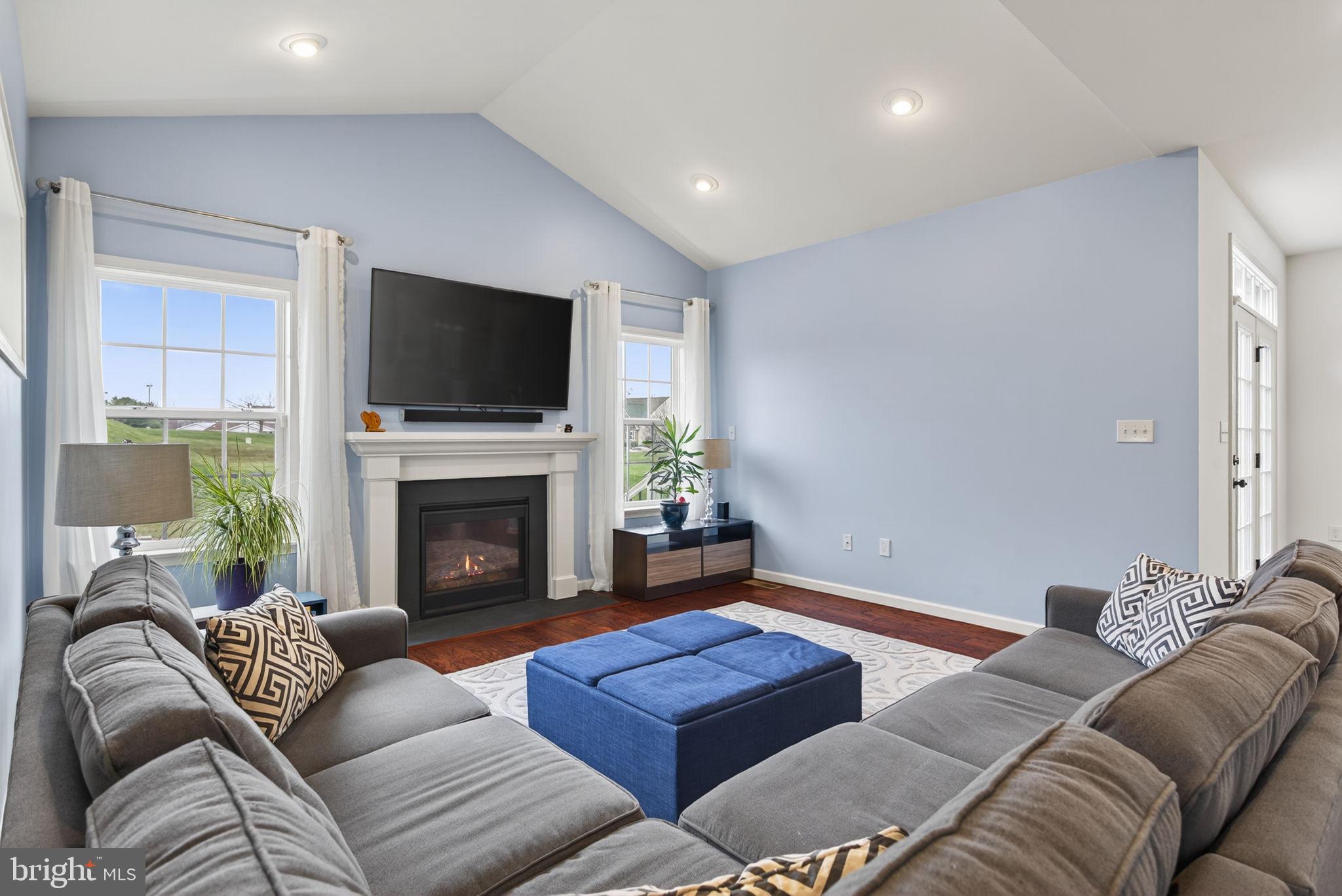 WORTHINGTON - Residential