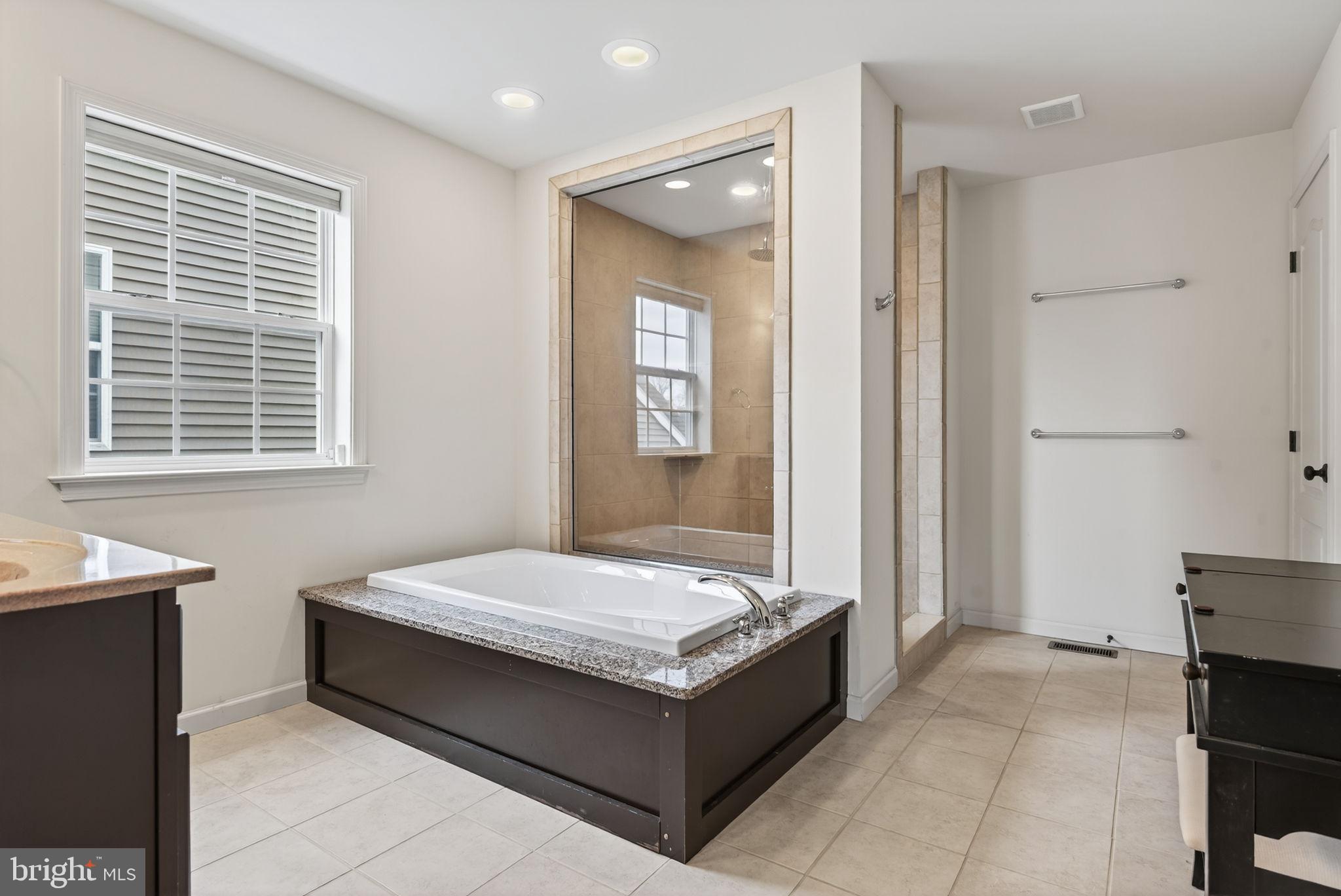 WORTHINGTON - Residential