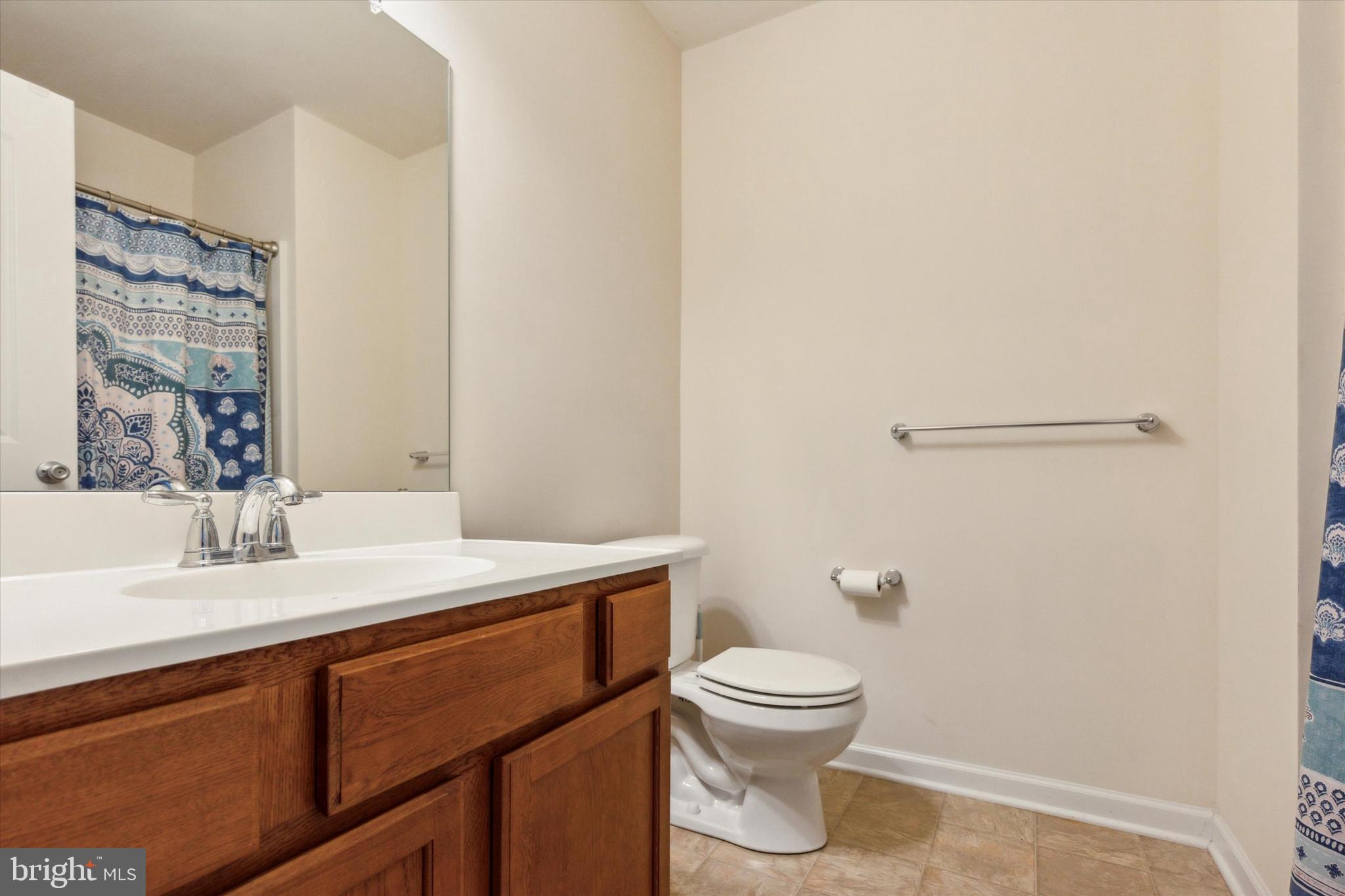 HANOVER SQUARE - Residential