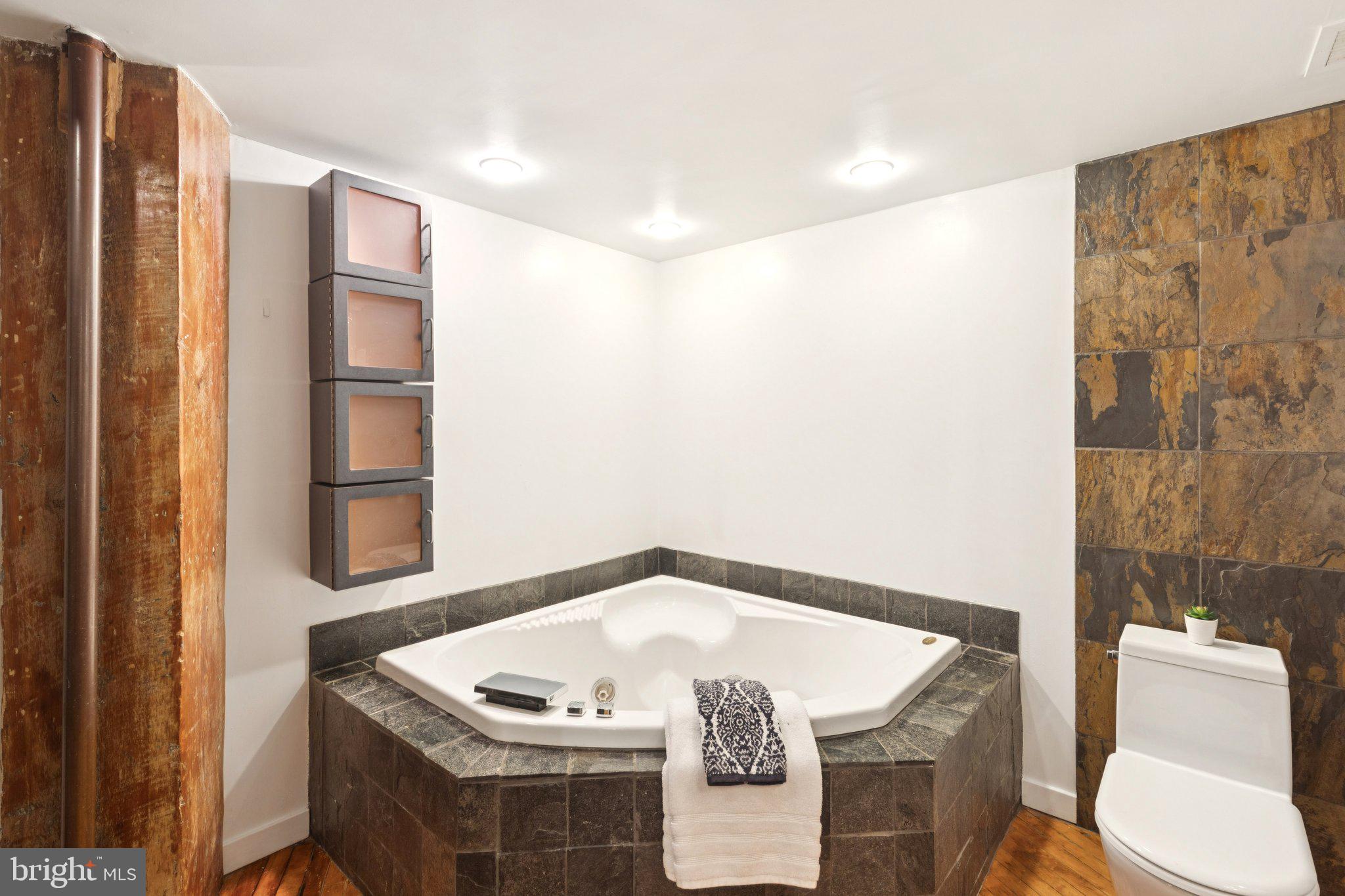 CALLOWHILL - Residential