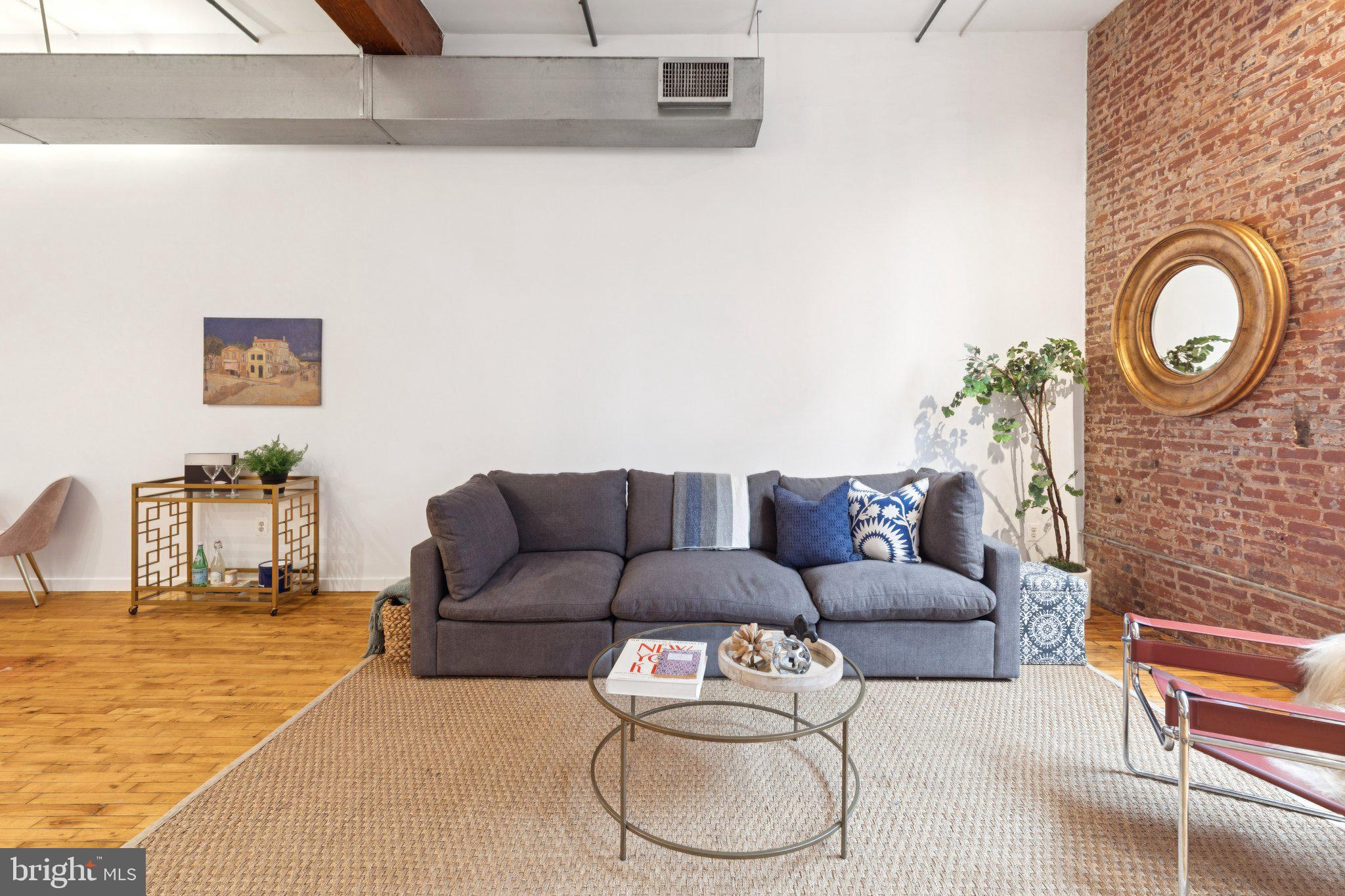 CALLOWHILL - Residential