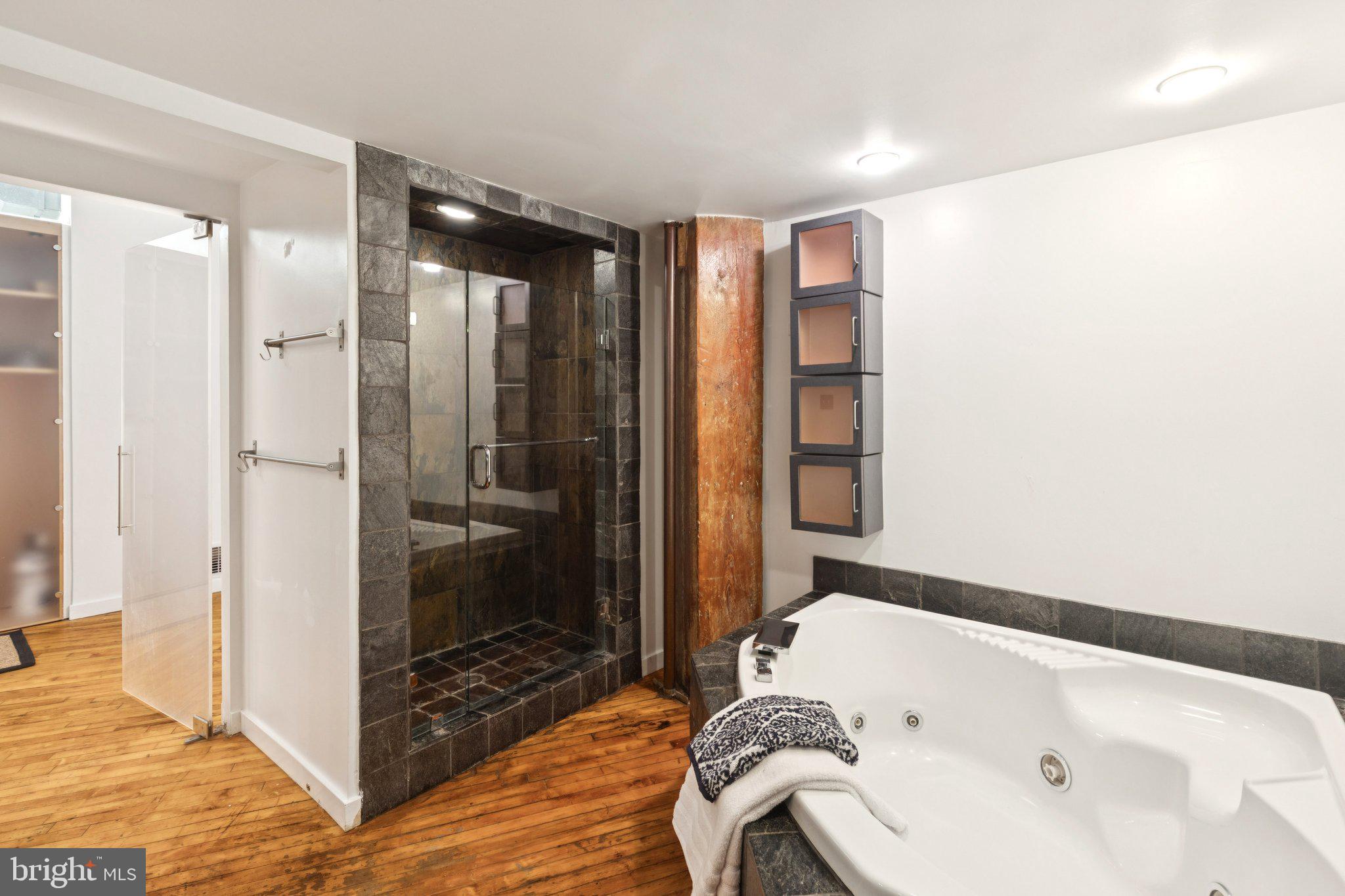 CALLOWHILL - Residential