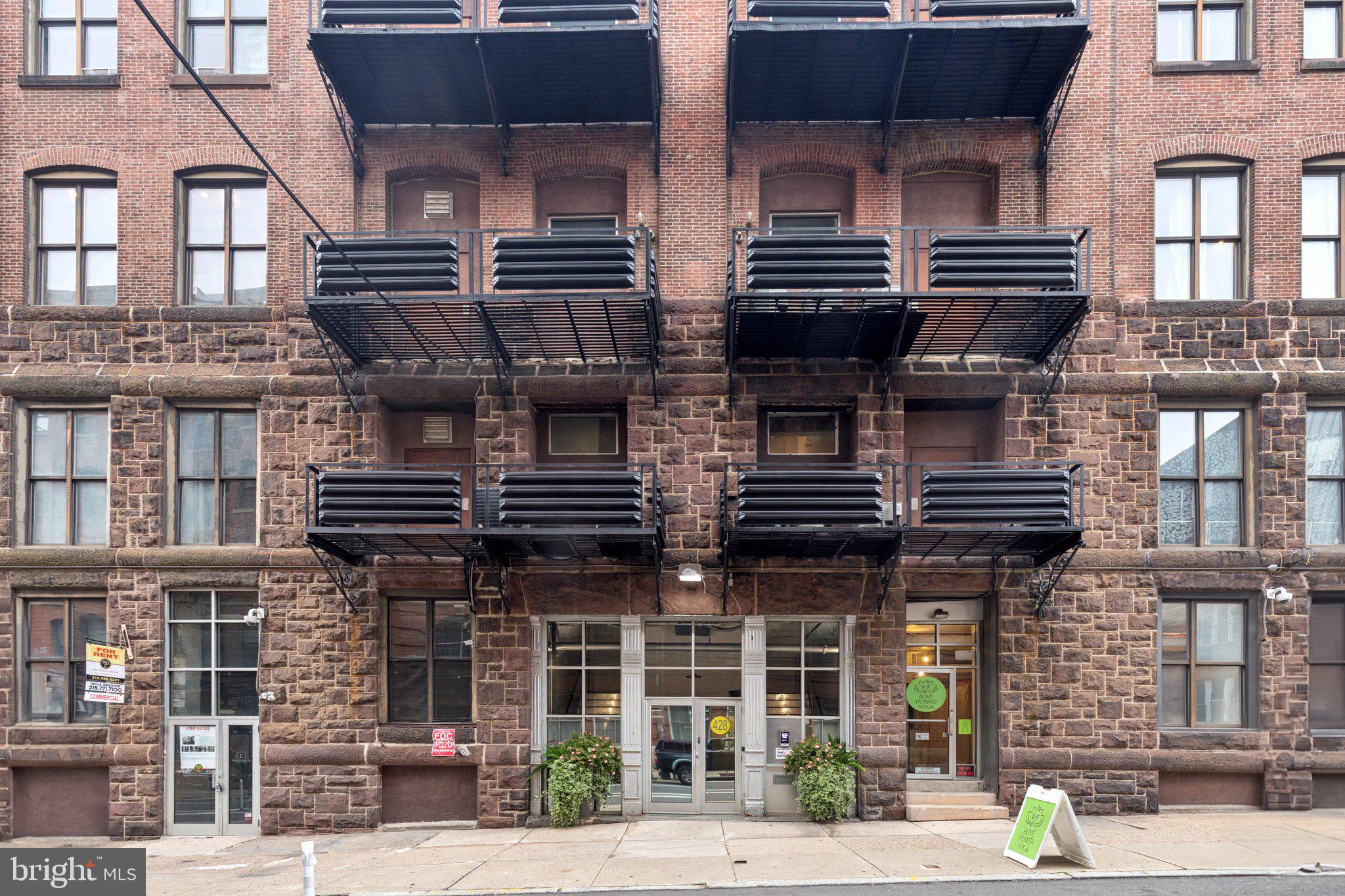 CALLOWHILL - Residential